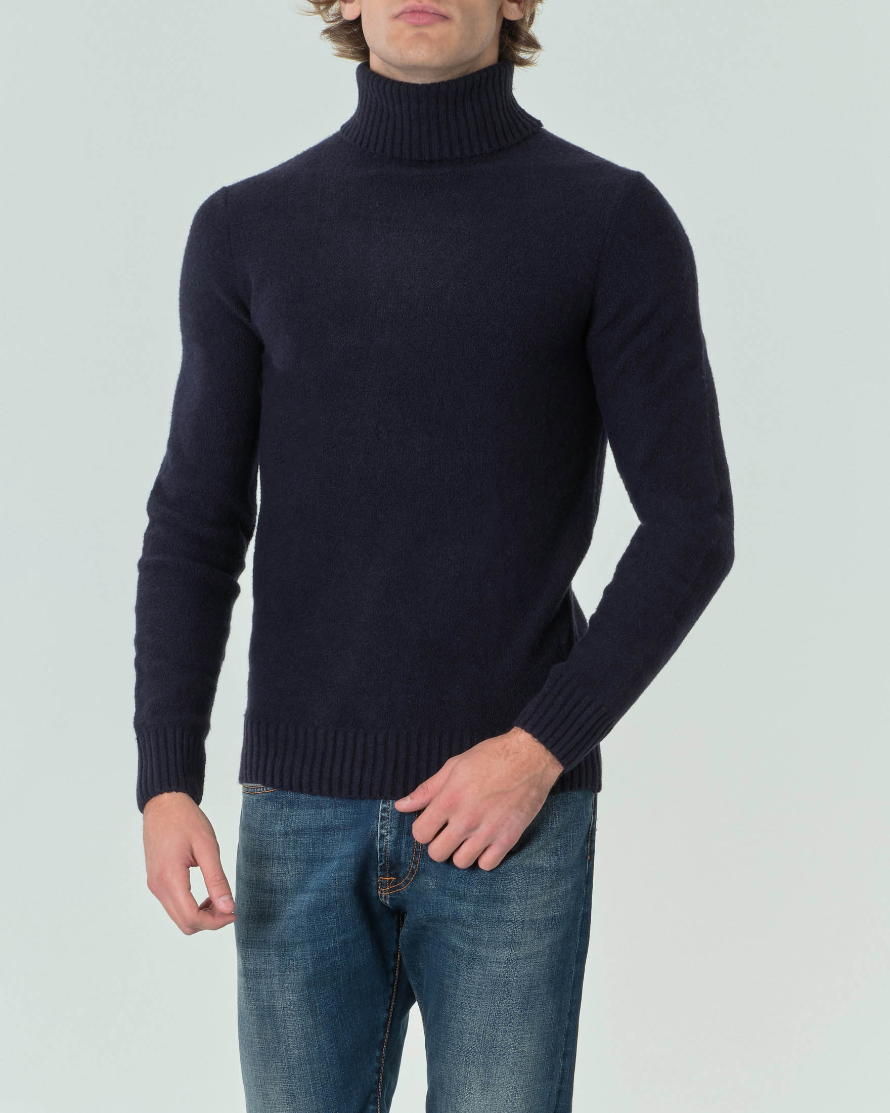 Dolcevita blu in cotone stretch bouclé