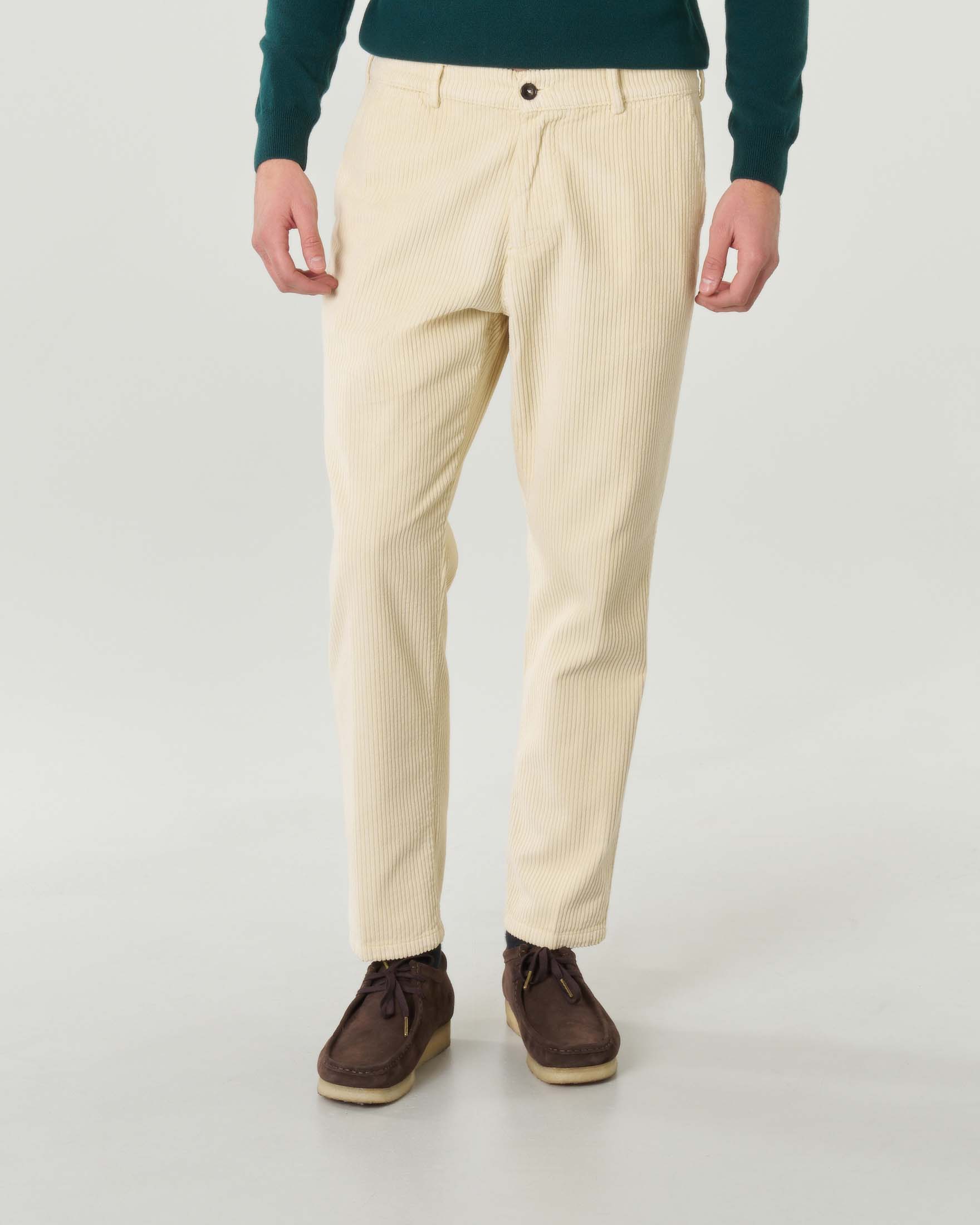 Pantalone chino color panna in velluto costa roccia di puro cotone
