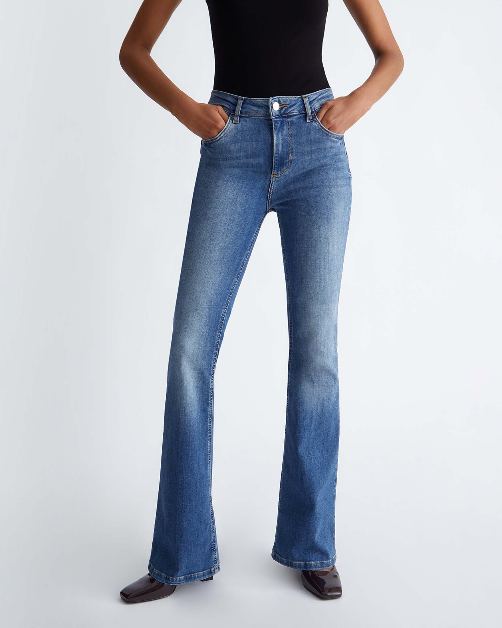 Jeans a zampa blu stone washed in cotone stretch a vita alta image