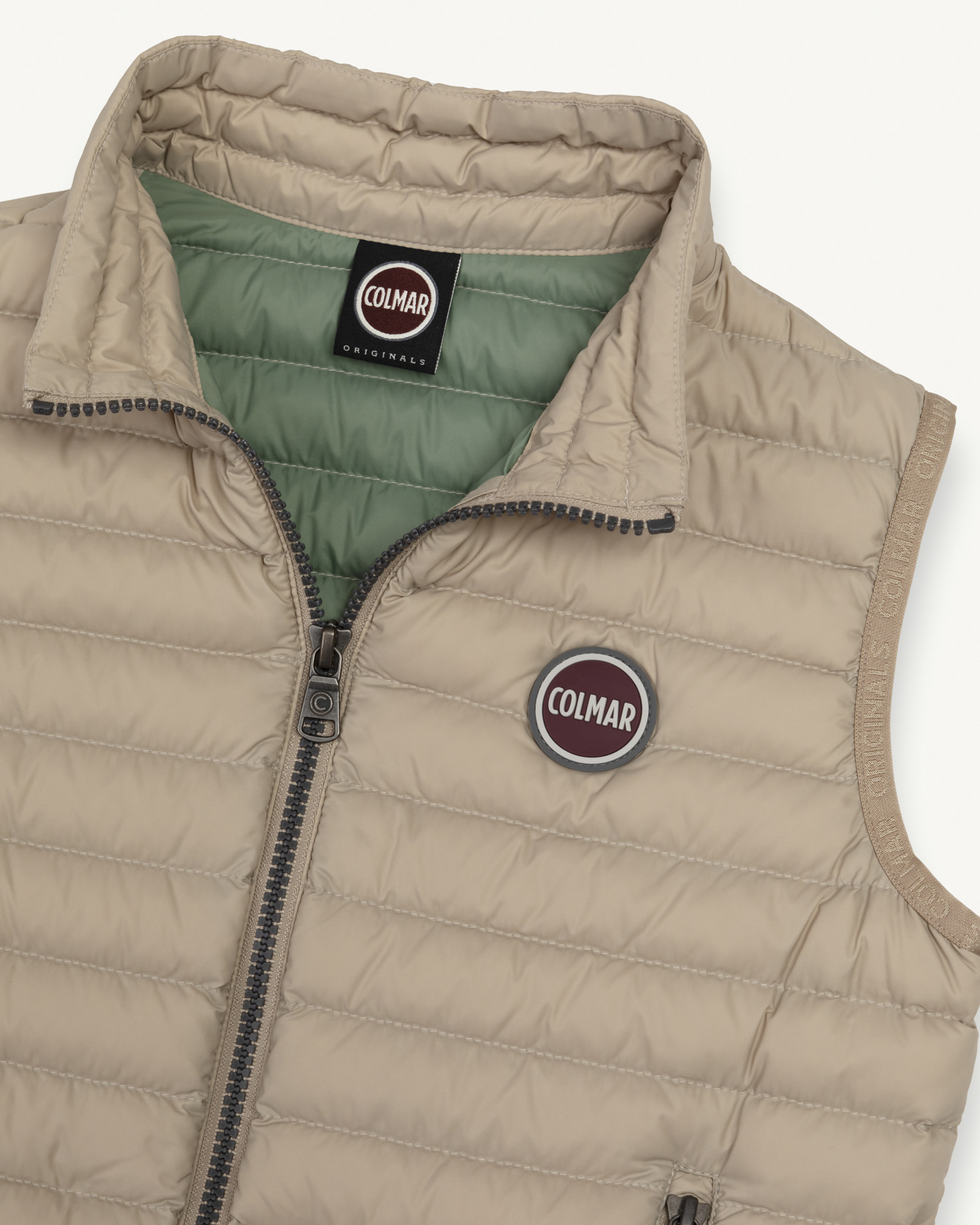 Piumino gilet Colmar Originals color sabbia a collo alto image
