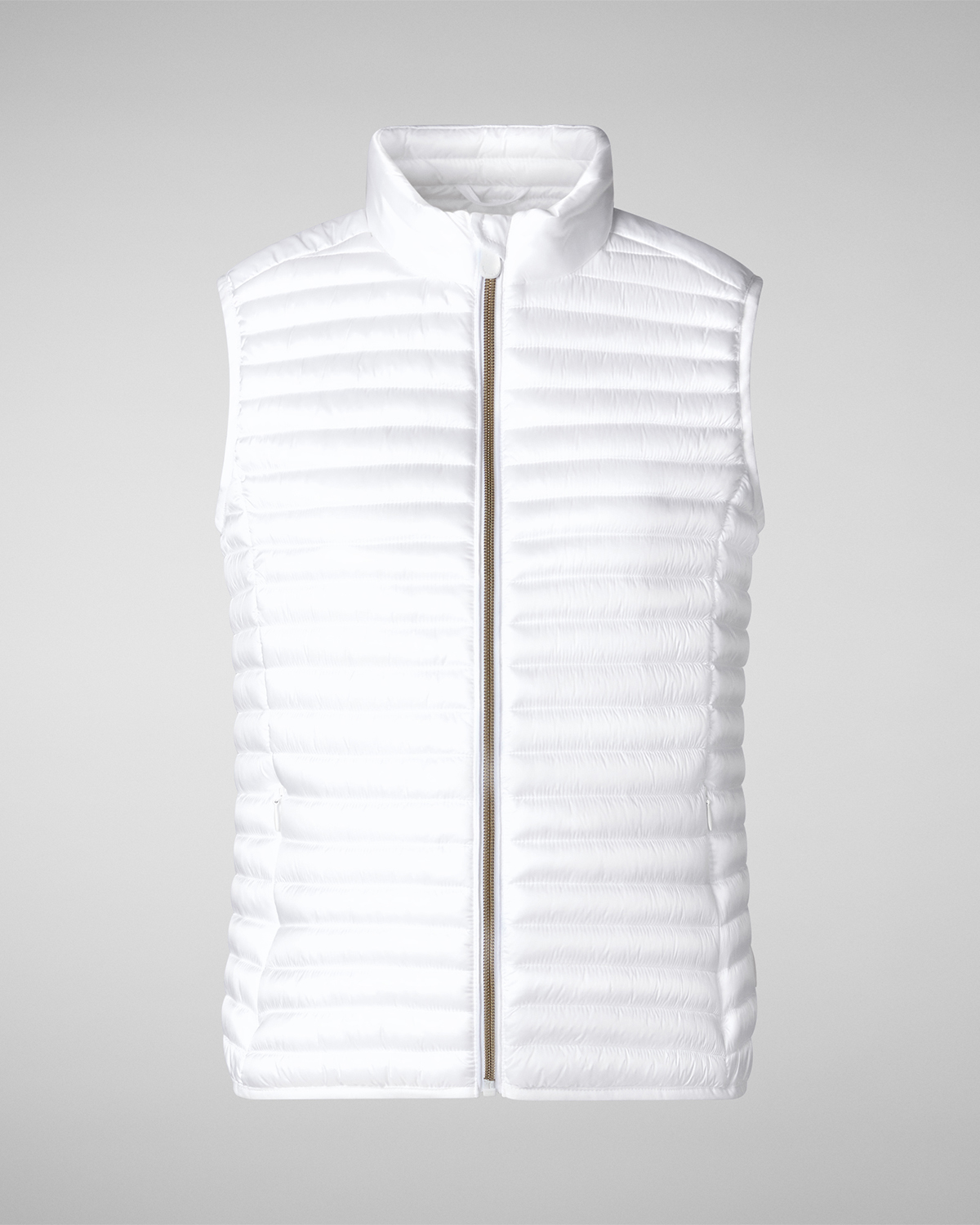 Gilet leggero bianco modello Iris in tessuto effetto raso con colletto in piedi