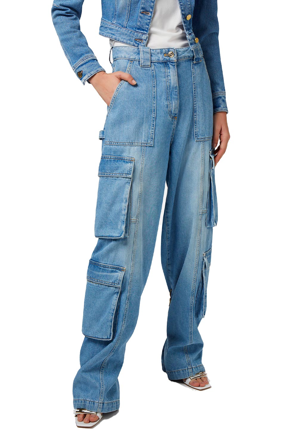 Jeans Cargo con Zip Posteriore