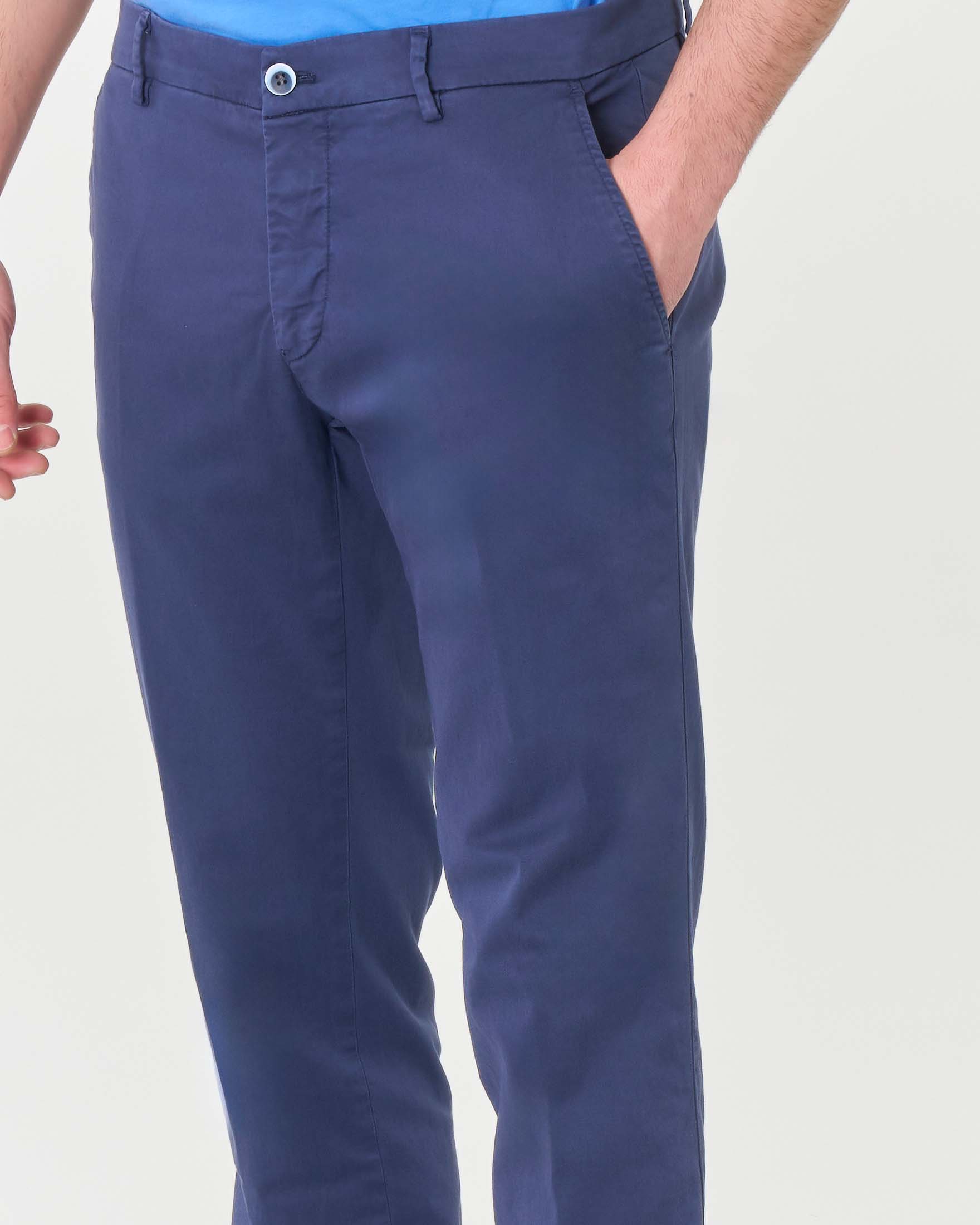 Pantalone chino Levanto blu indaco in twill di misto cotone stretch