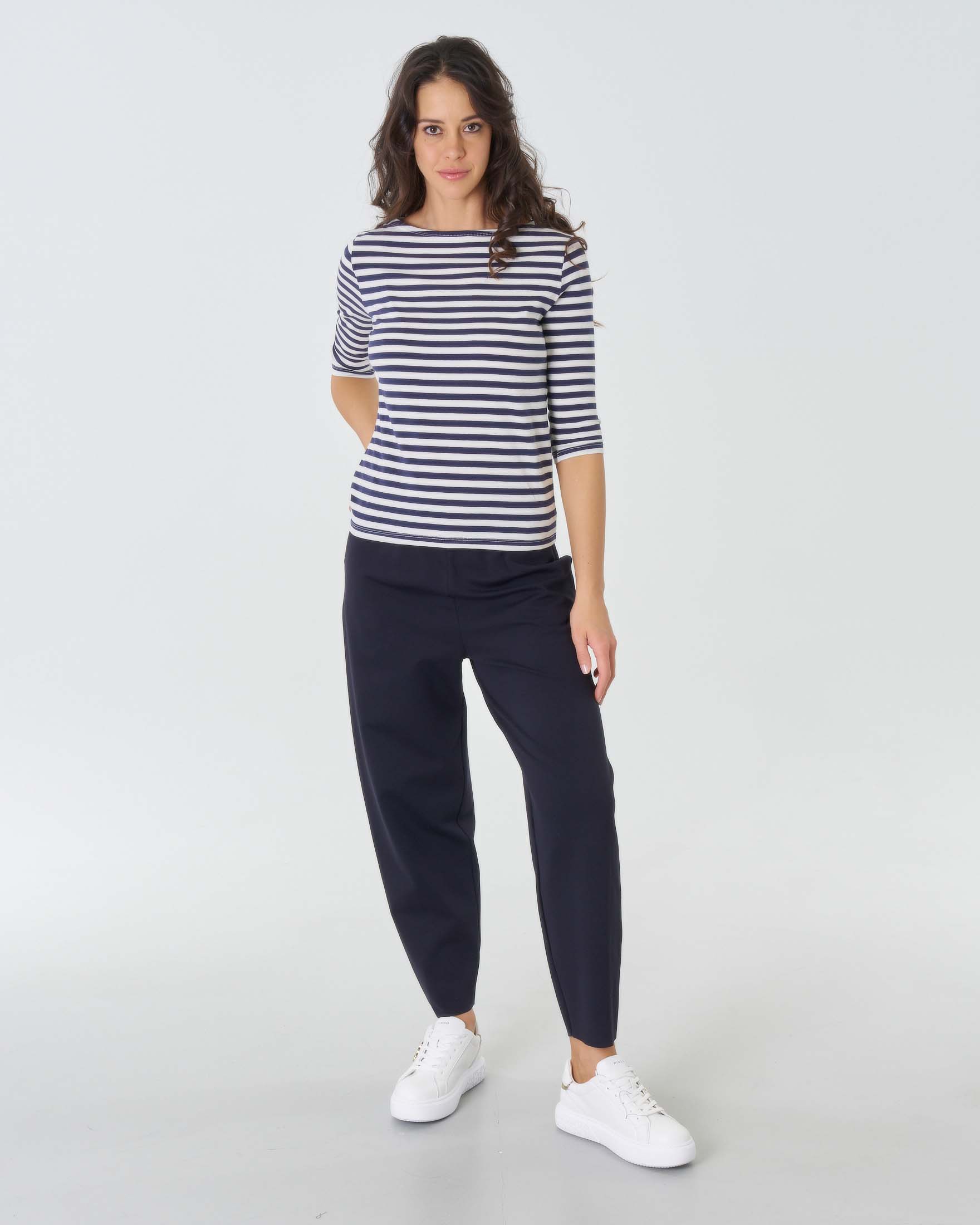 Pantaloni baloon blu in misto viscosa lavorata a punto Milano con elastico in vita