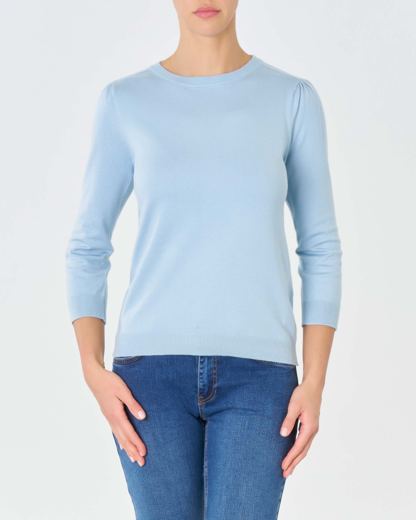 Maglia azzurra in misto viscosa a maniche a tre quarti con arricciatura sulle spalle