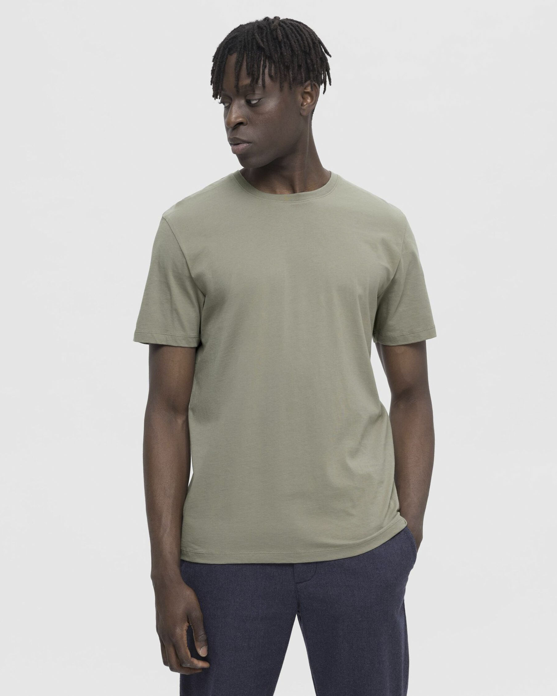 T-shirt verde militare tinta unita in puro cotone dal taglio dritto