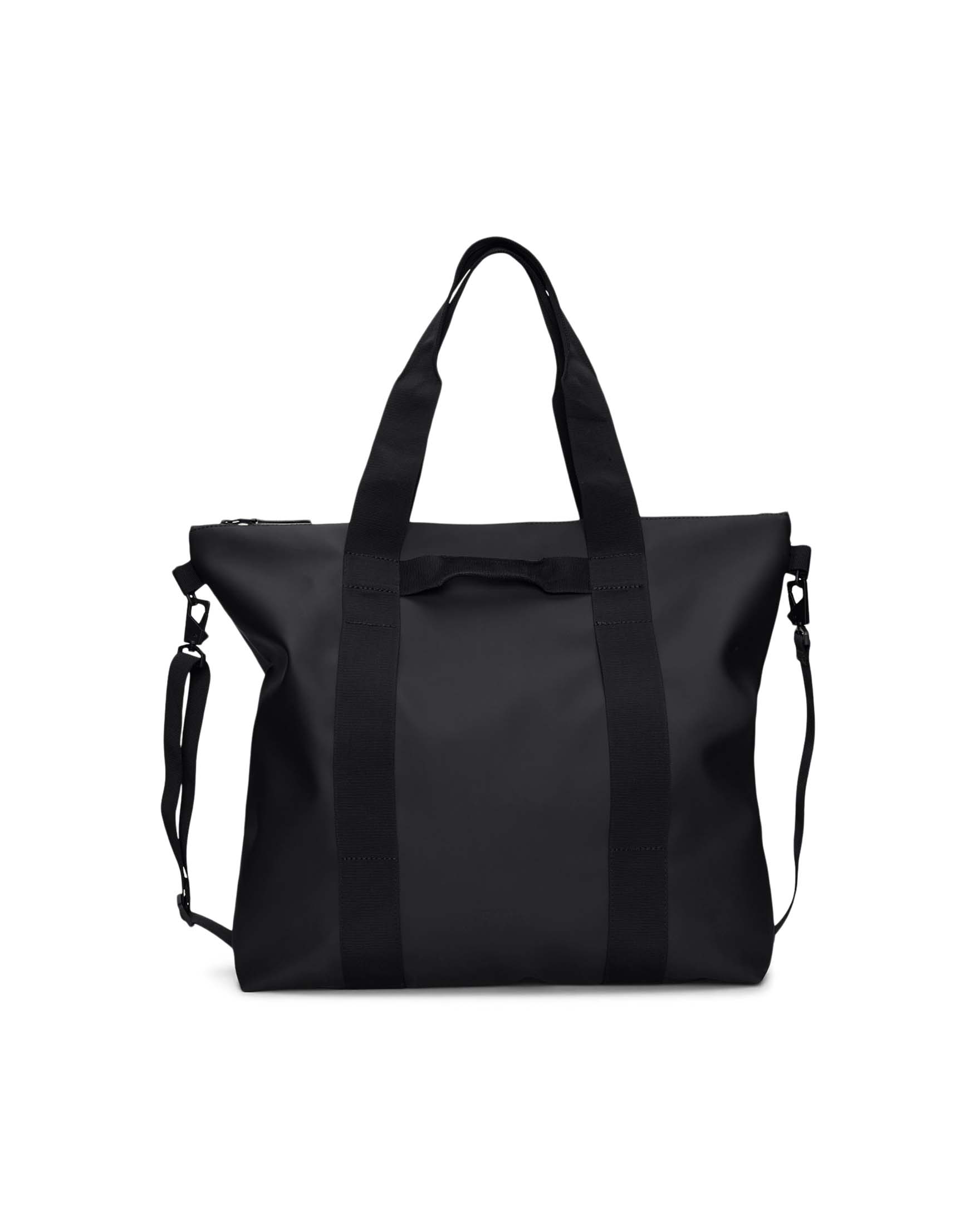 Tote Bag Rains nera in tessuto tecnico impermeabile effetto gommato con tracolla removibile