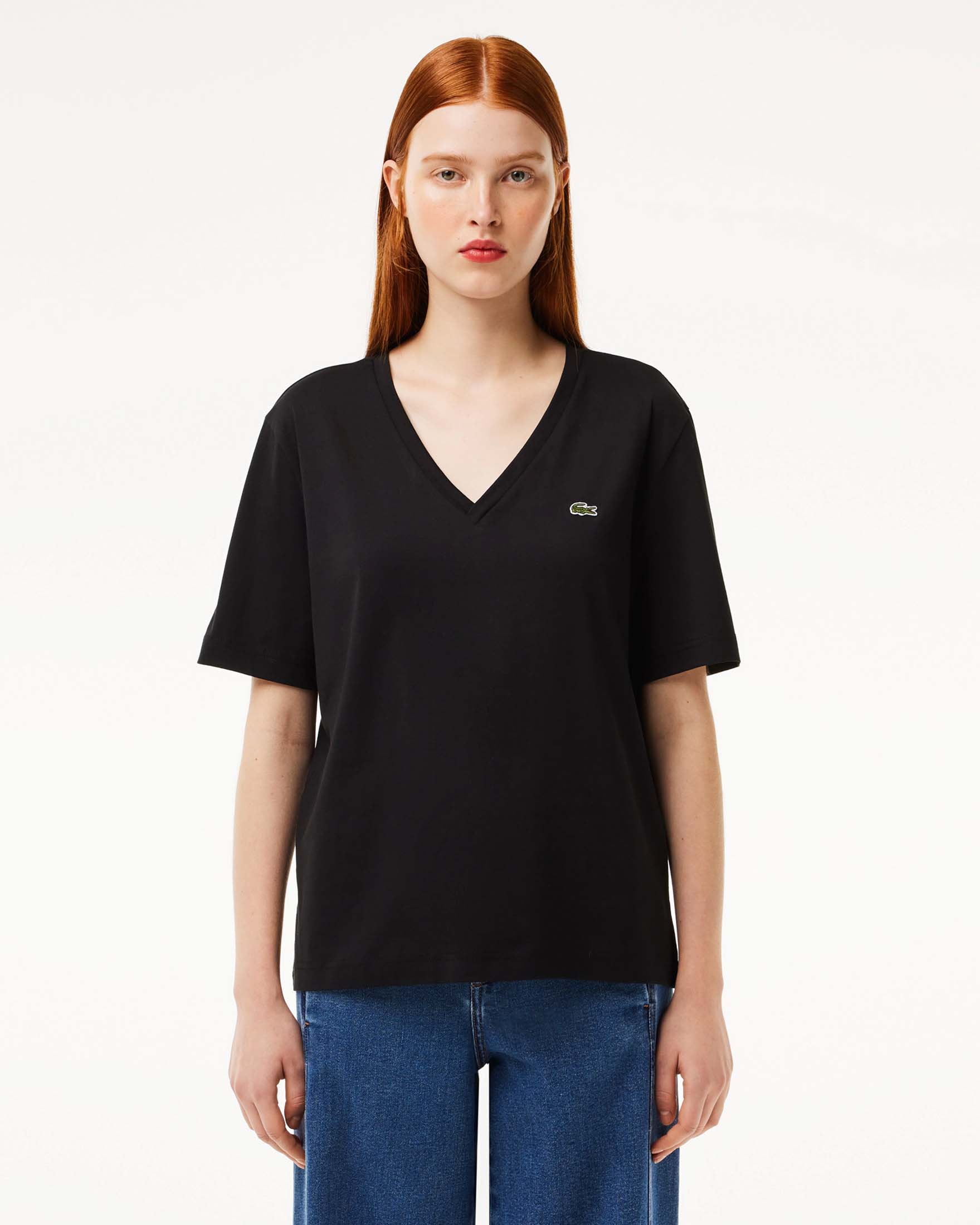 T-shirt boxy nera Lacoste con scollo a V in cotone con coccodrillo verde ricamato sul petto image