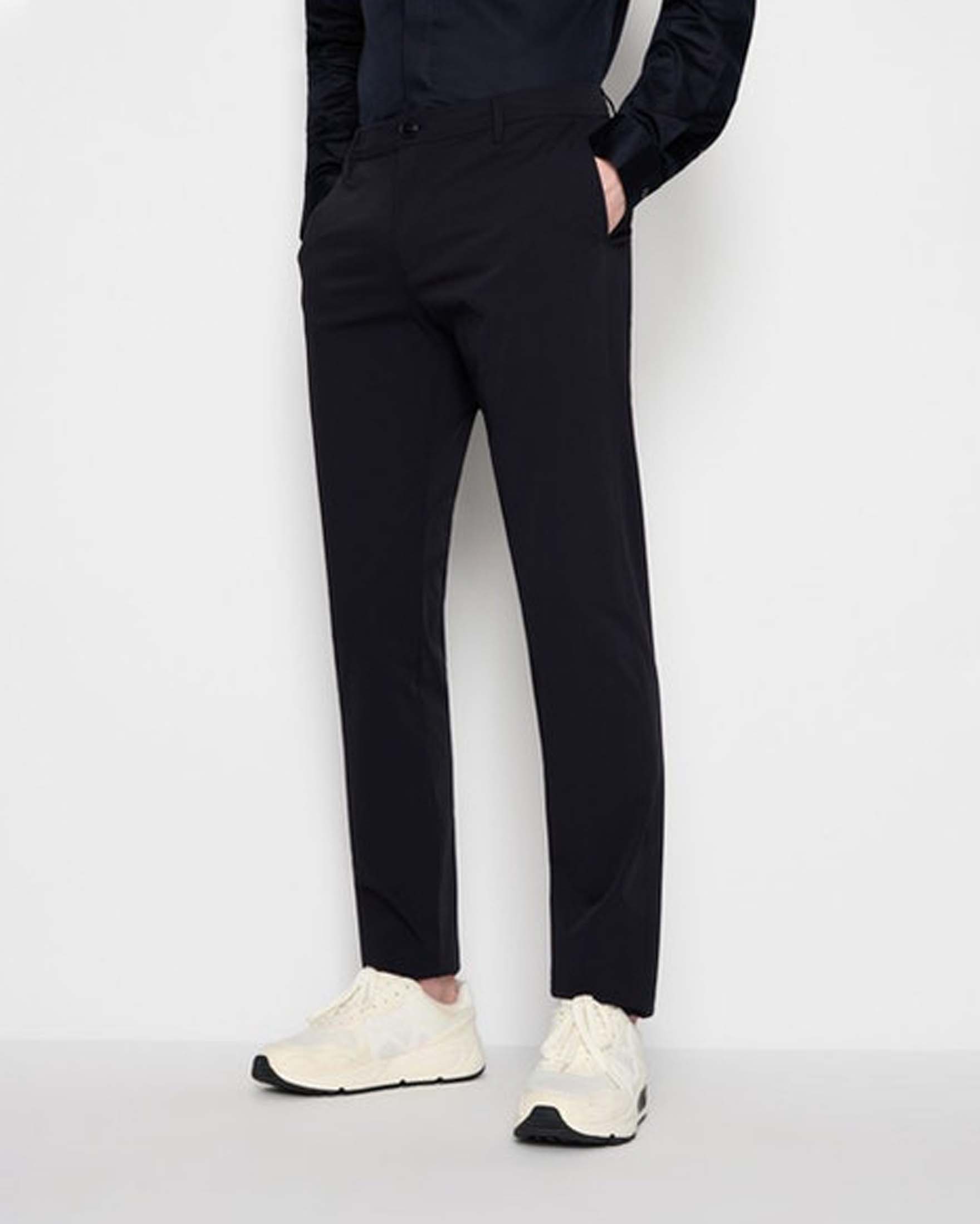 Pantaloni Exchange blu slim-fit in twill bi-stretch con tasche in cucitura ai fianchi