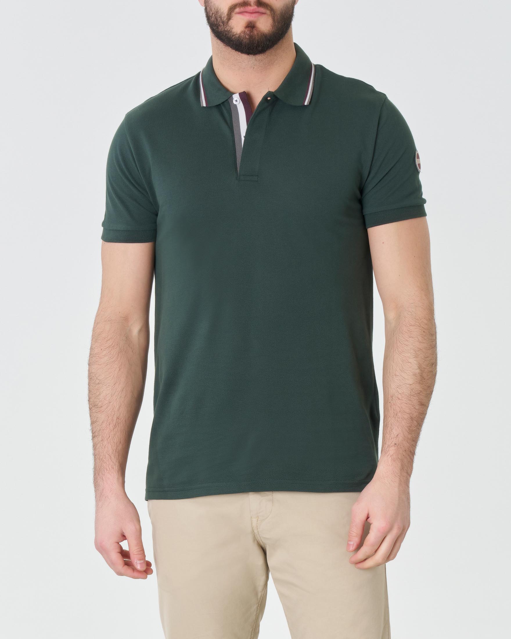 Polo verde mezza manica in piquè con abbottonatura coperta e bordino grigio bianco e bordeaux