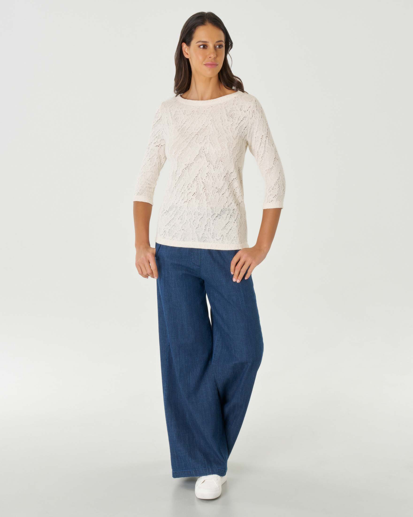 Maglia color avorio in pizzo di misto cotone stretch con maniche tre quarti