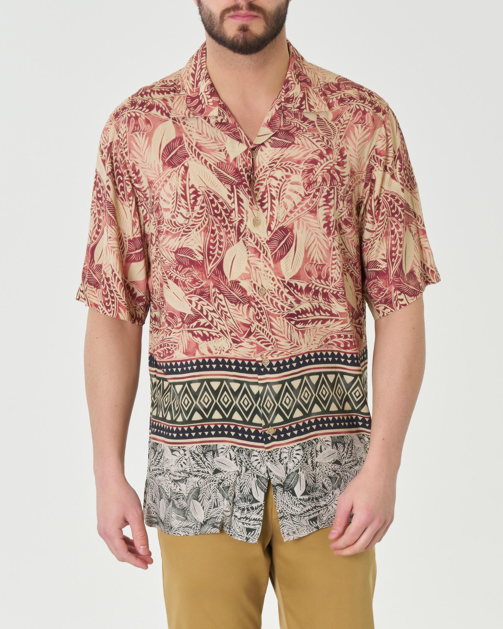 Camicia bowling mezza manica in pura viscosa fantasia etnica multicolor