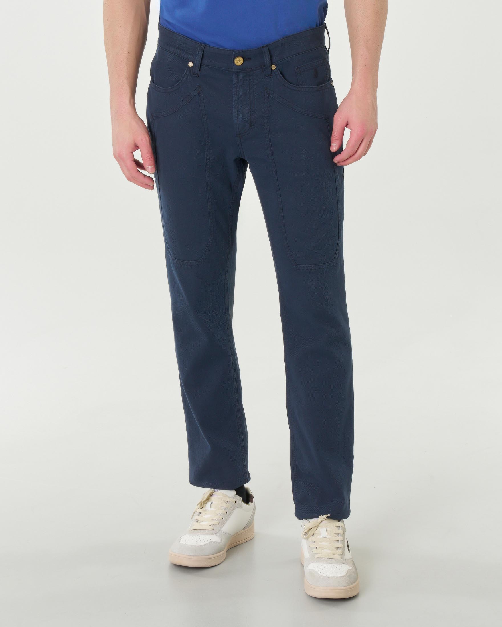 Pantalone blu cinque tasche modello PA077 in cotone stretch micro armatura con toppa