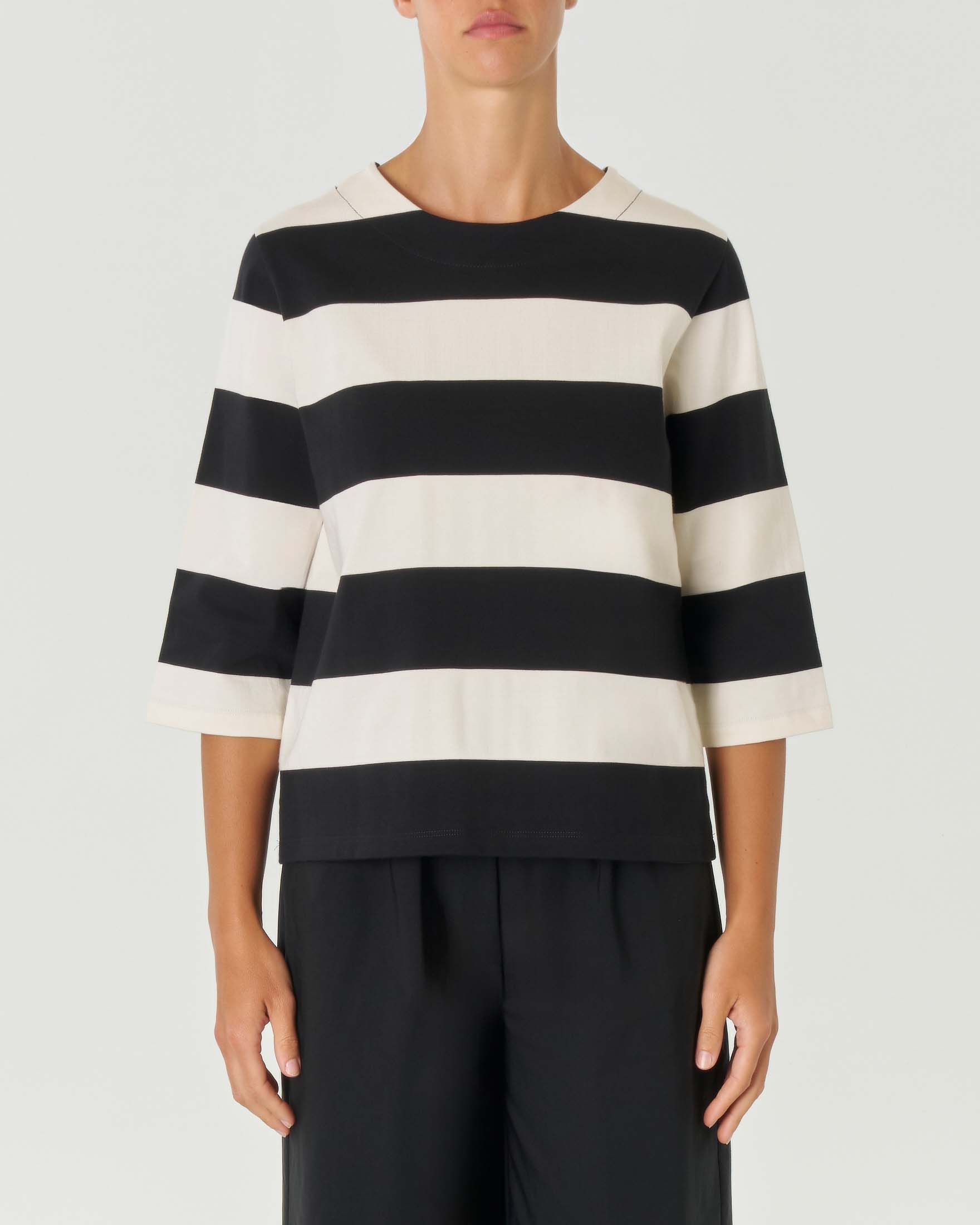 Felpa color avorio a righe nere in cotone con maniche tre quarti