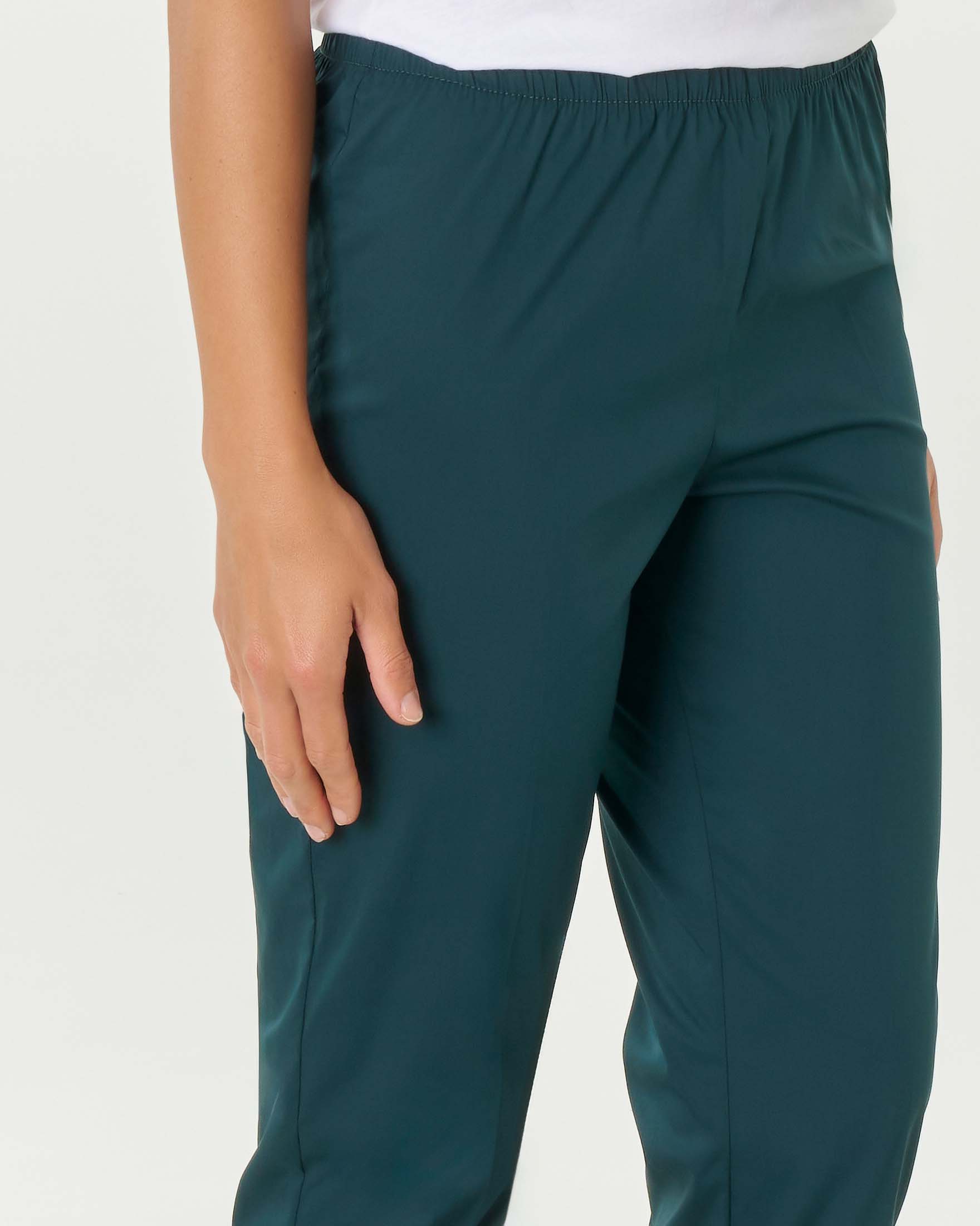 Pantaloni slim verde petrolio in popeline di misto cotone stretch con risvolto al fondo ed elastico in vita image