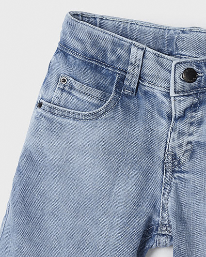 Bermuda in jeans di cotone stretch a lavaggio chiaro bleach 3-7 anni image