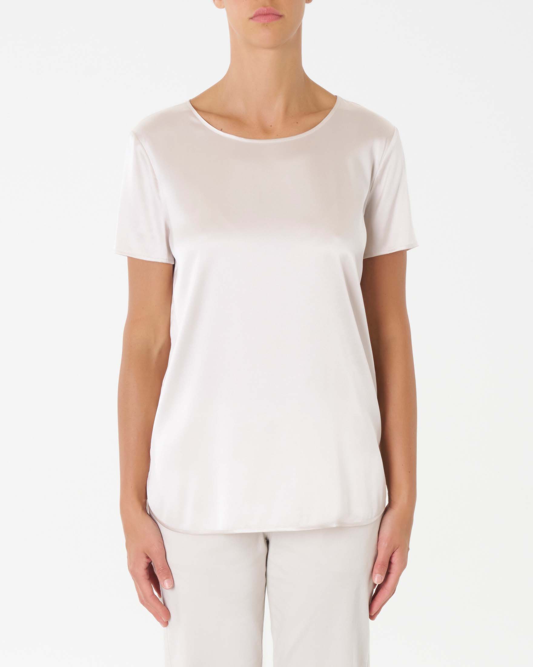 Blusa color gesso in crêpe di seta stretch a maniche corte