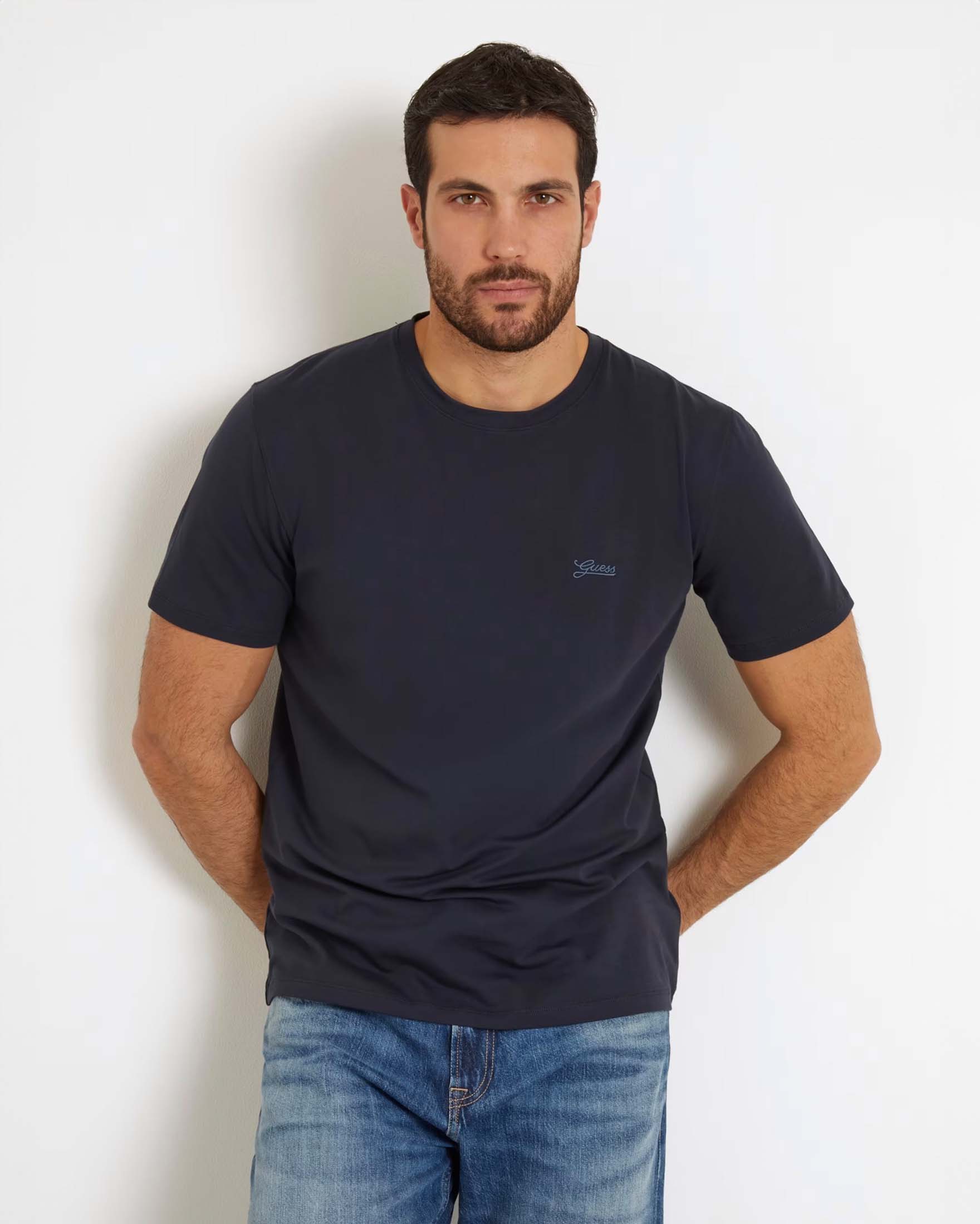 T-shirt blu mezza manica in cotone stretch con logo piccolo ricamato sul petto