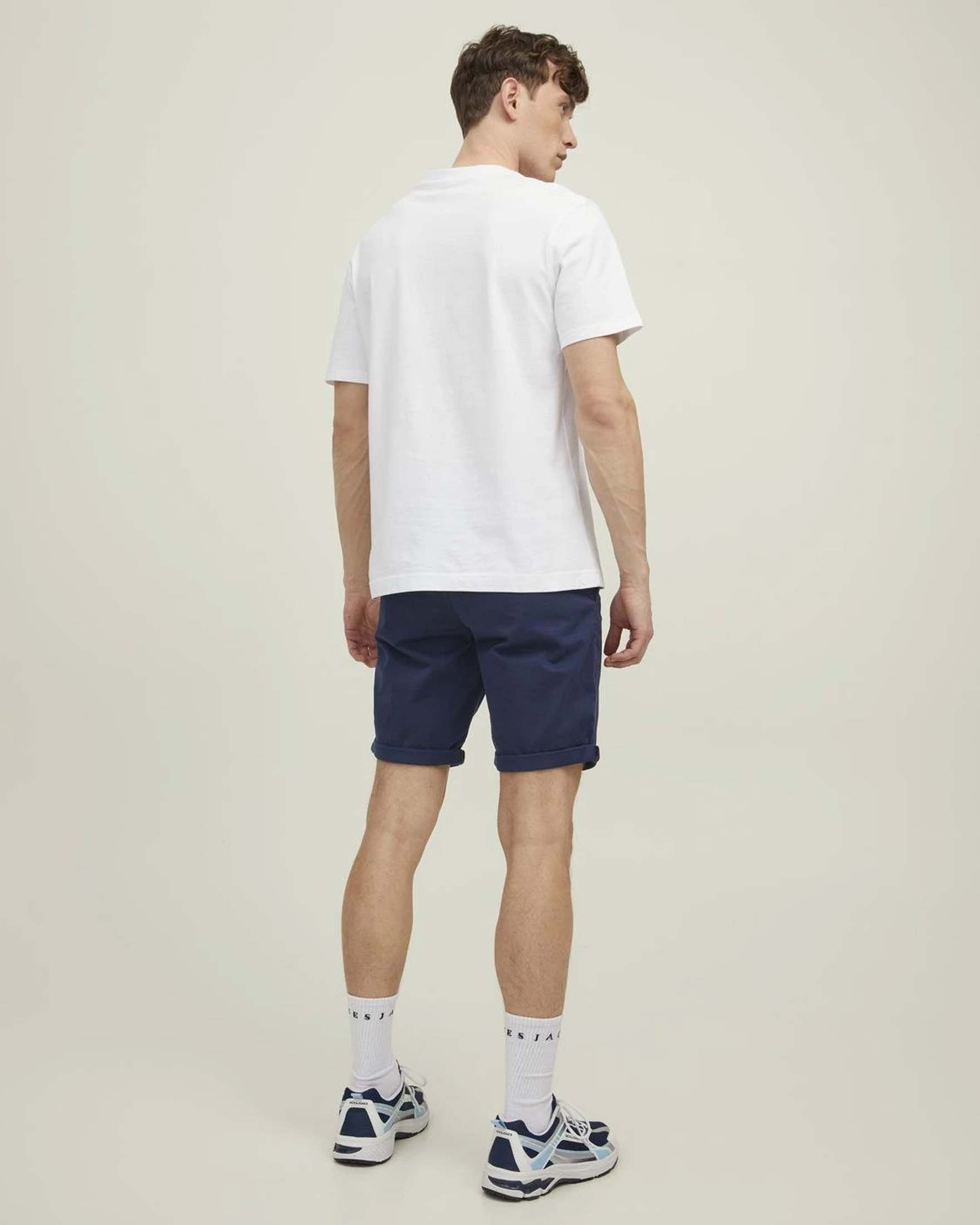 Bermuda blu in gabardina di cotone stretch regular-fit image