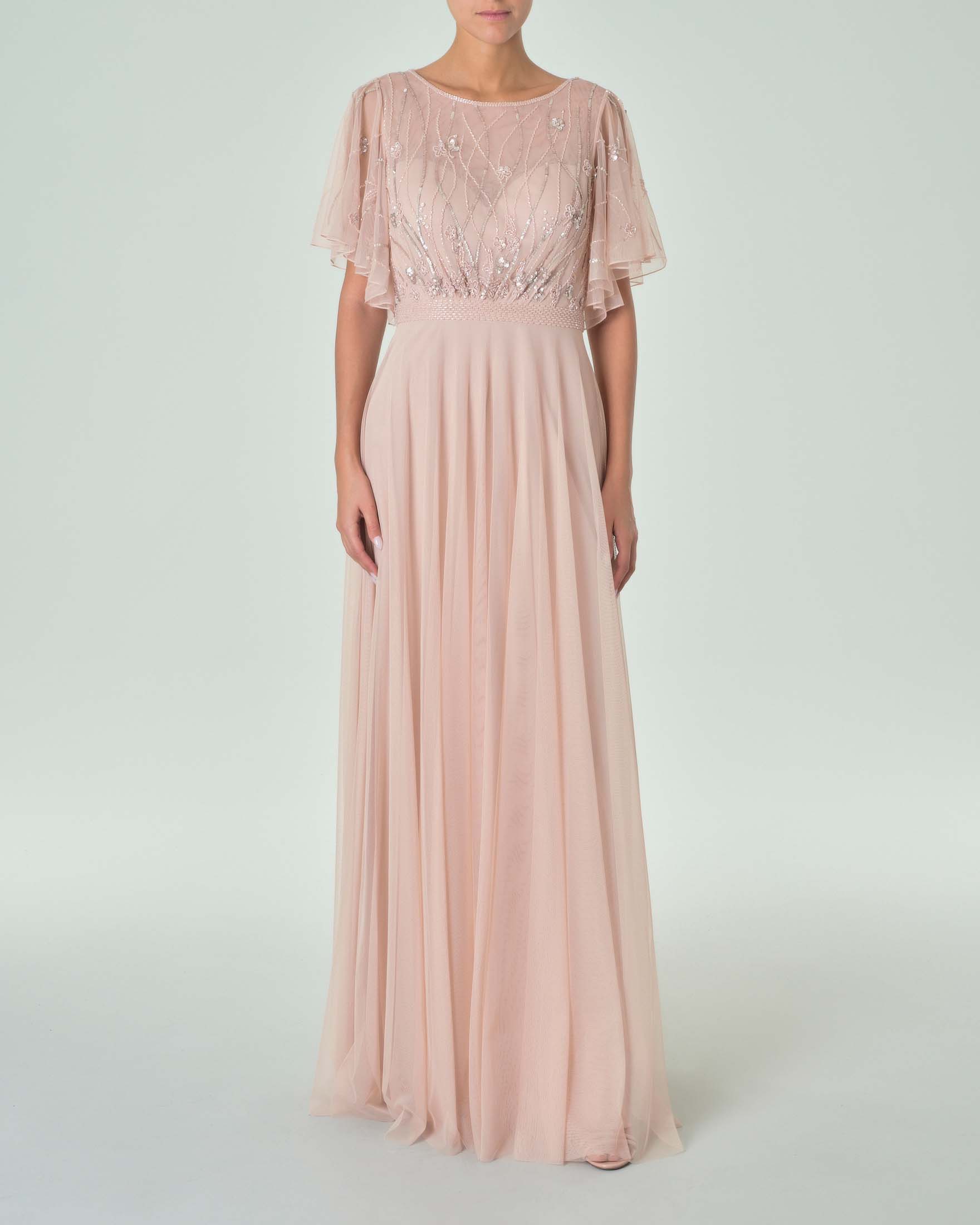 Abito lungo rosa cipria in tulle con mantellina ricamata in paillettes e perline tono su tono