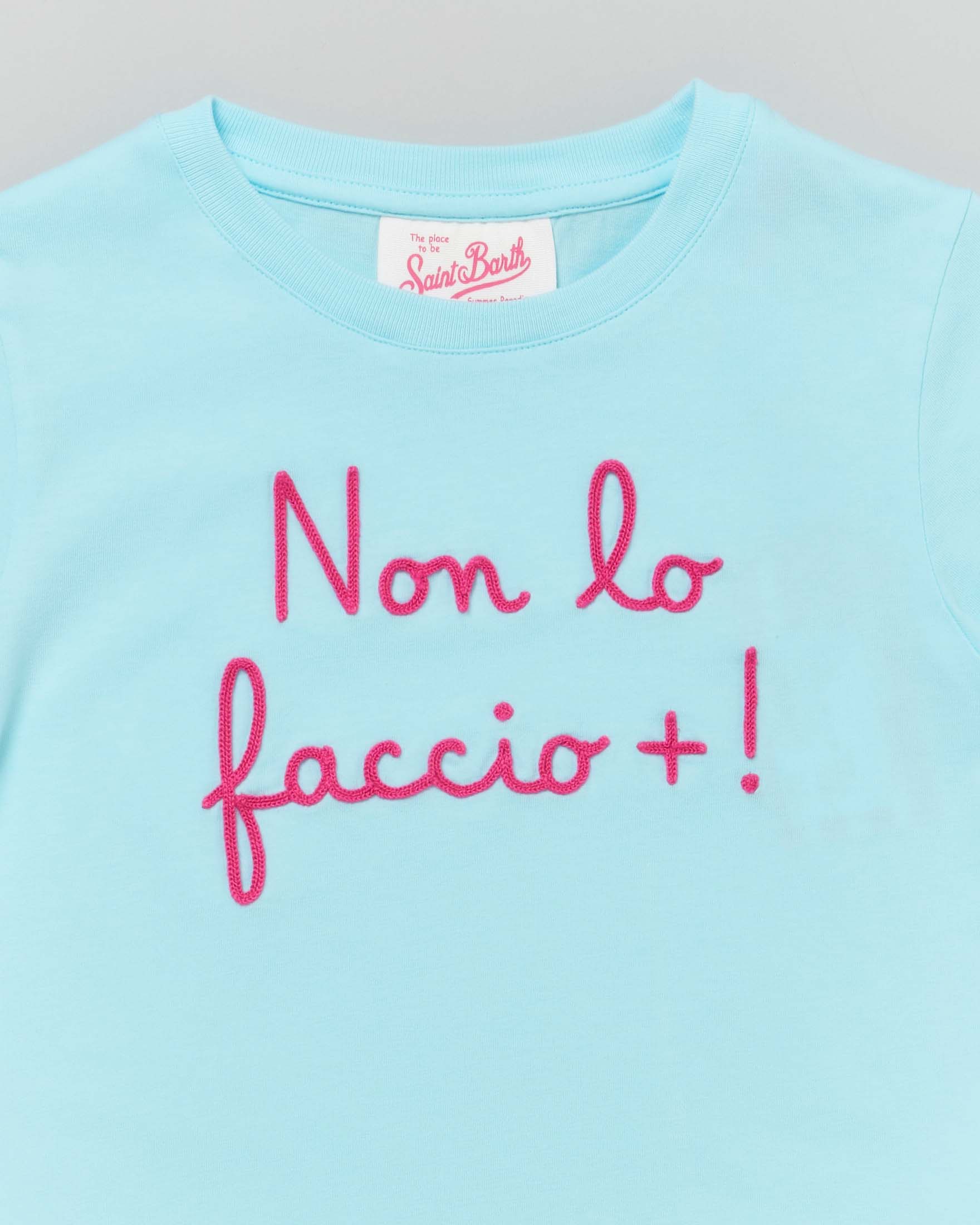 T-shirt color acqua MC2 Saint Barth in cotone a maniche corte con scritta 'Non lo faccio +!' fucsia  image