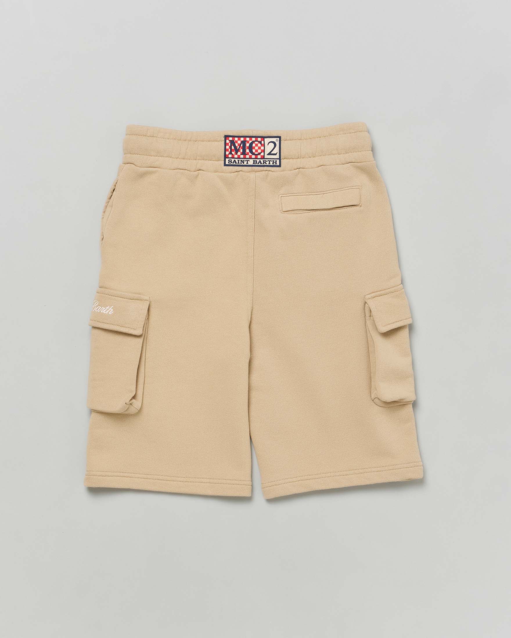 Bermuda color sabbia cargo in felpa di cotone con coulisse 