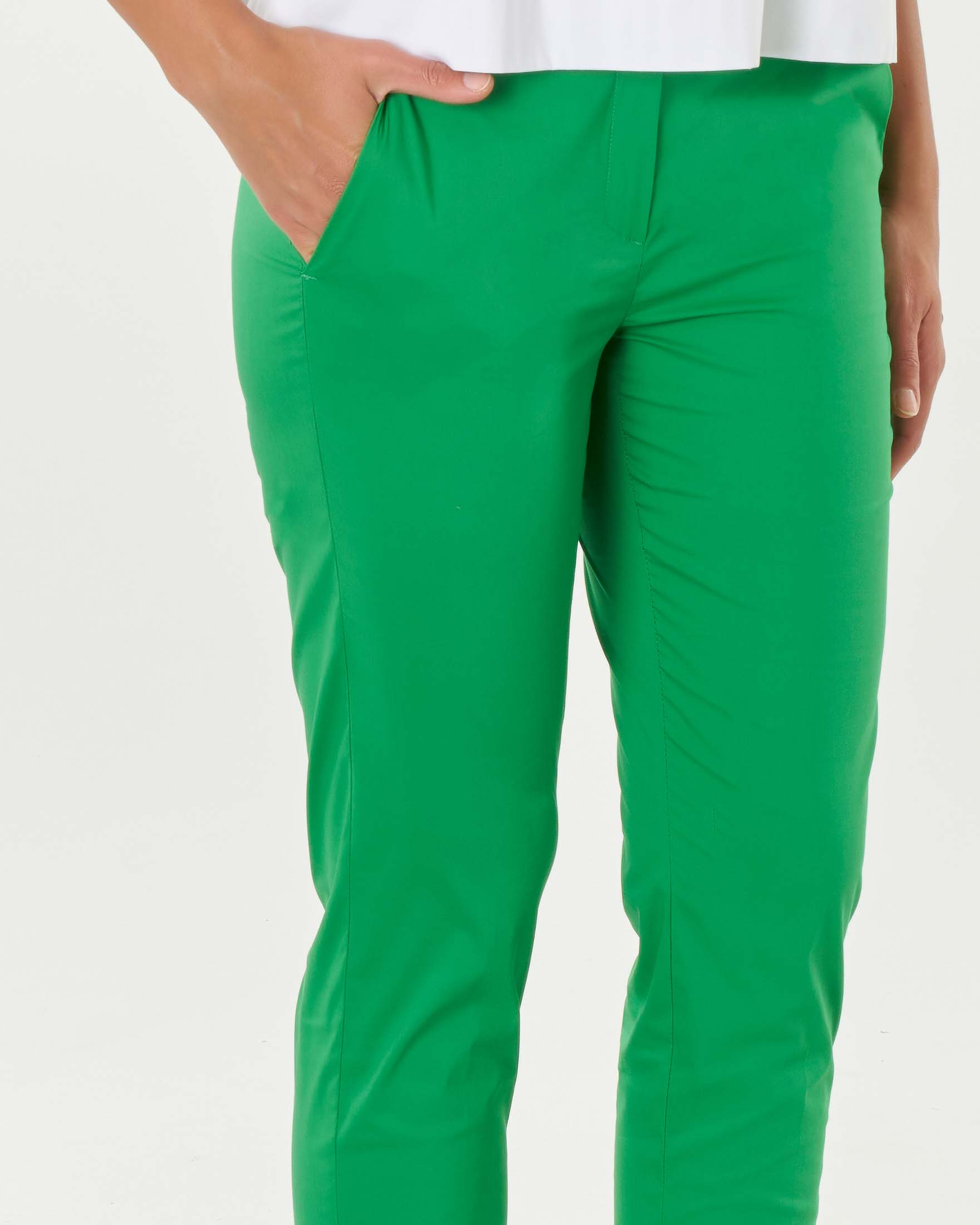 Pantaloni verde brillante slim in popeline di cotone image