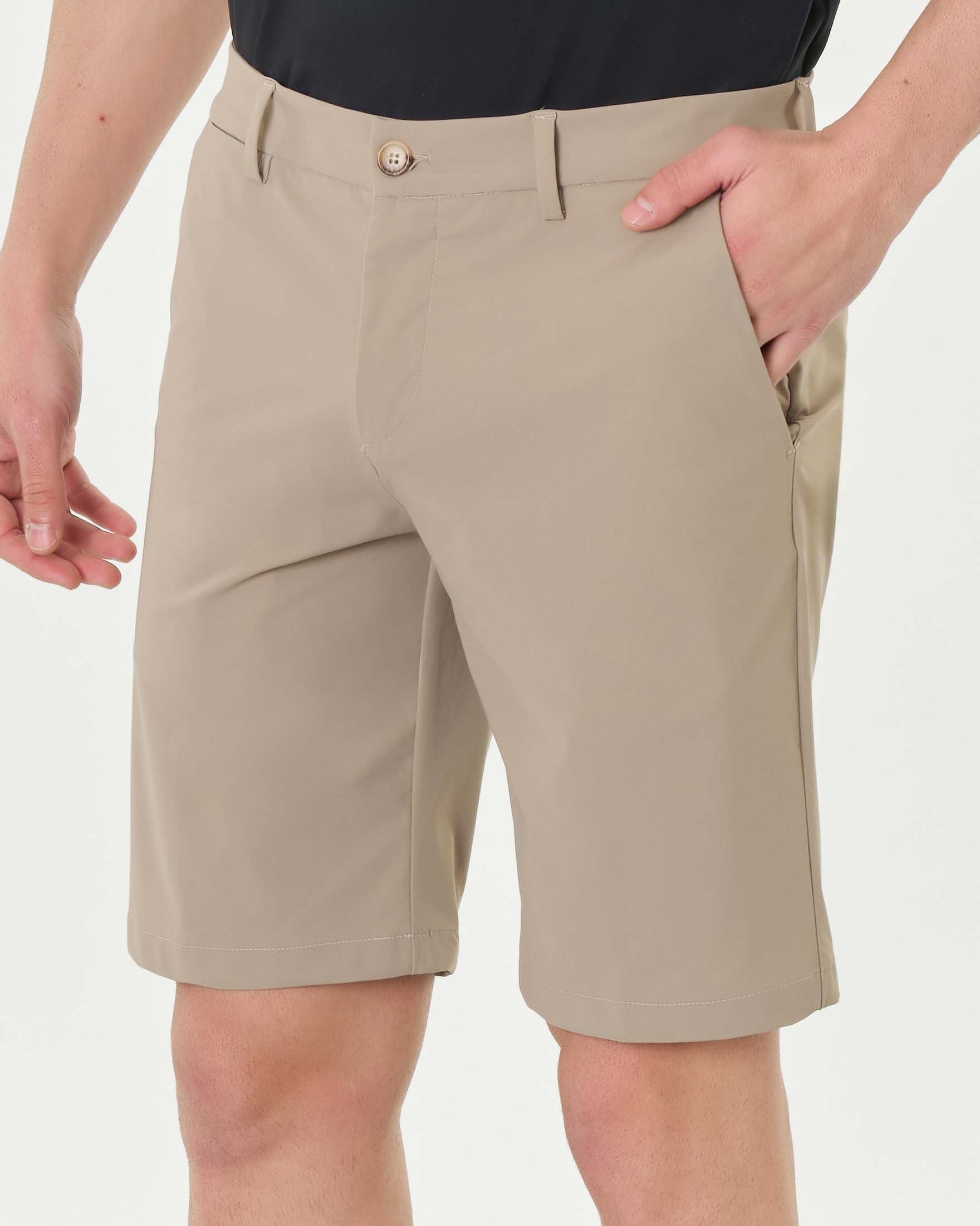 Bermuda chino tortora in tessuto tecnico stretch image