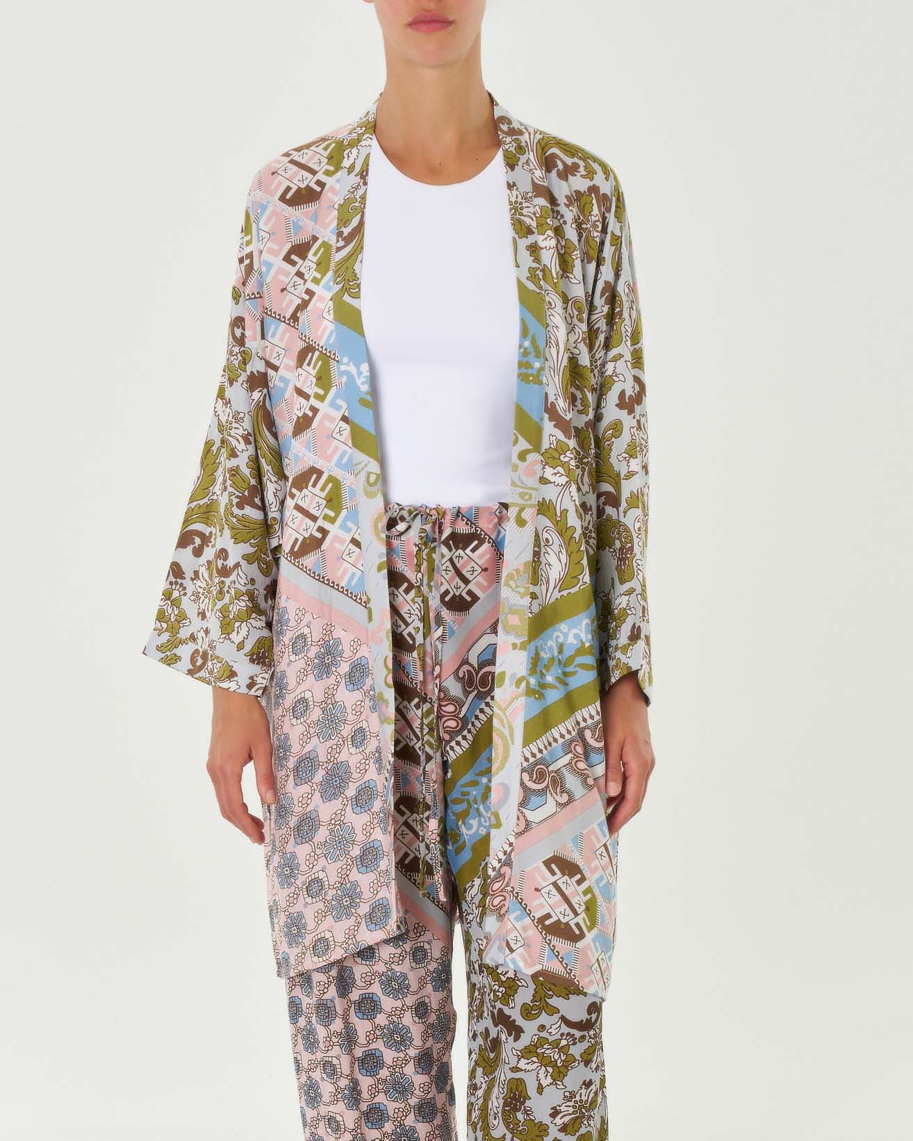 Kimono lungo rosa a fantasia patchwork azzurra rosa e verde in misto viscosa e modal