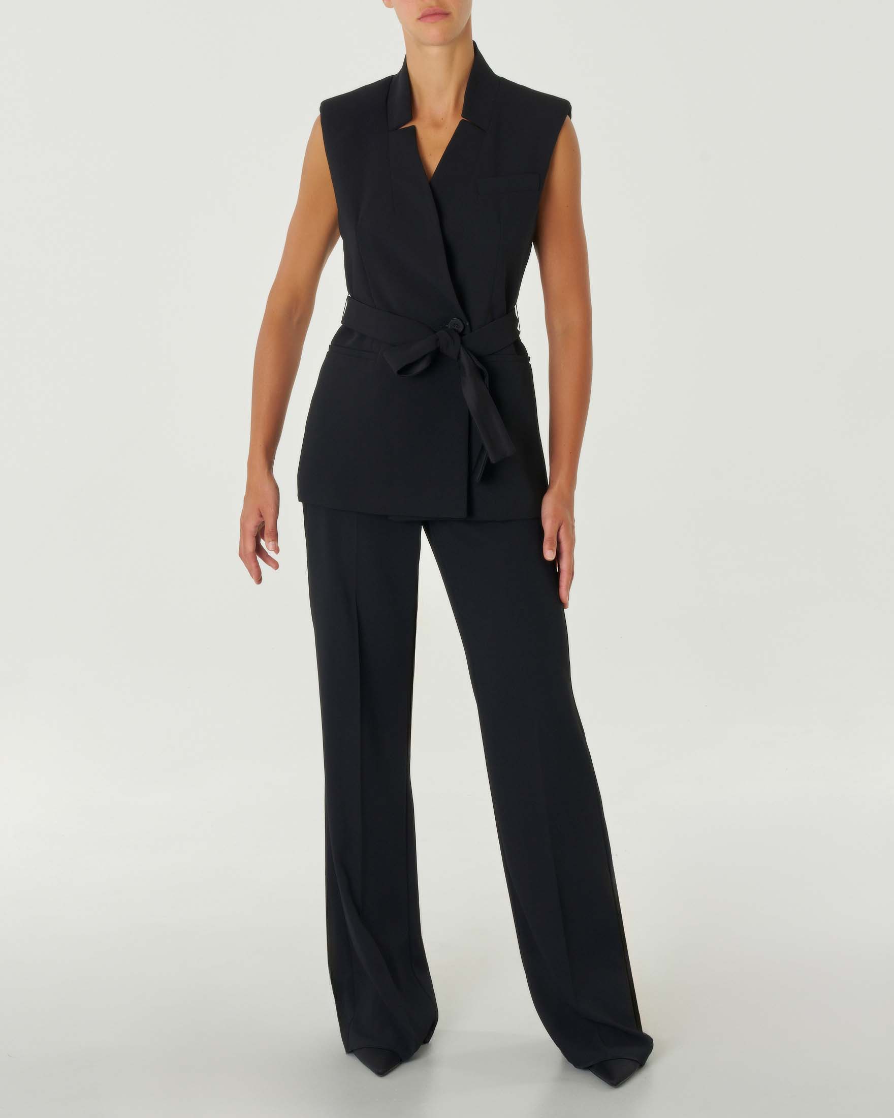 Pantaloni palazzo neri in crêpe envers satin con piega stirata fronte e retro Marella ART. 365 image