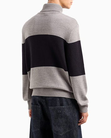 Dolcevita color block grigio e blu in misto lana e cotone
