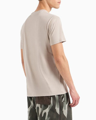 T-shirt beige mezza manica con tab logo in fantasia astratta multicolor image