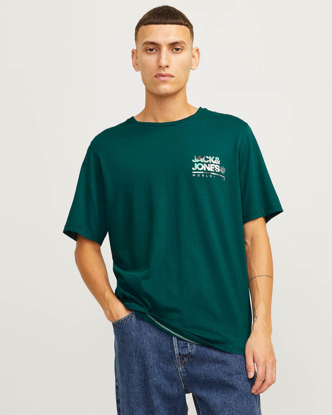 T-shirt verde regular-fit in puro cotone con stampa logo camouflage piccola sul petto