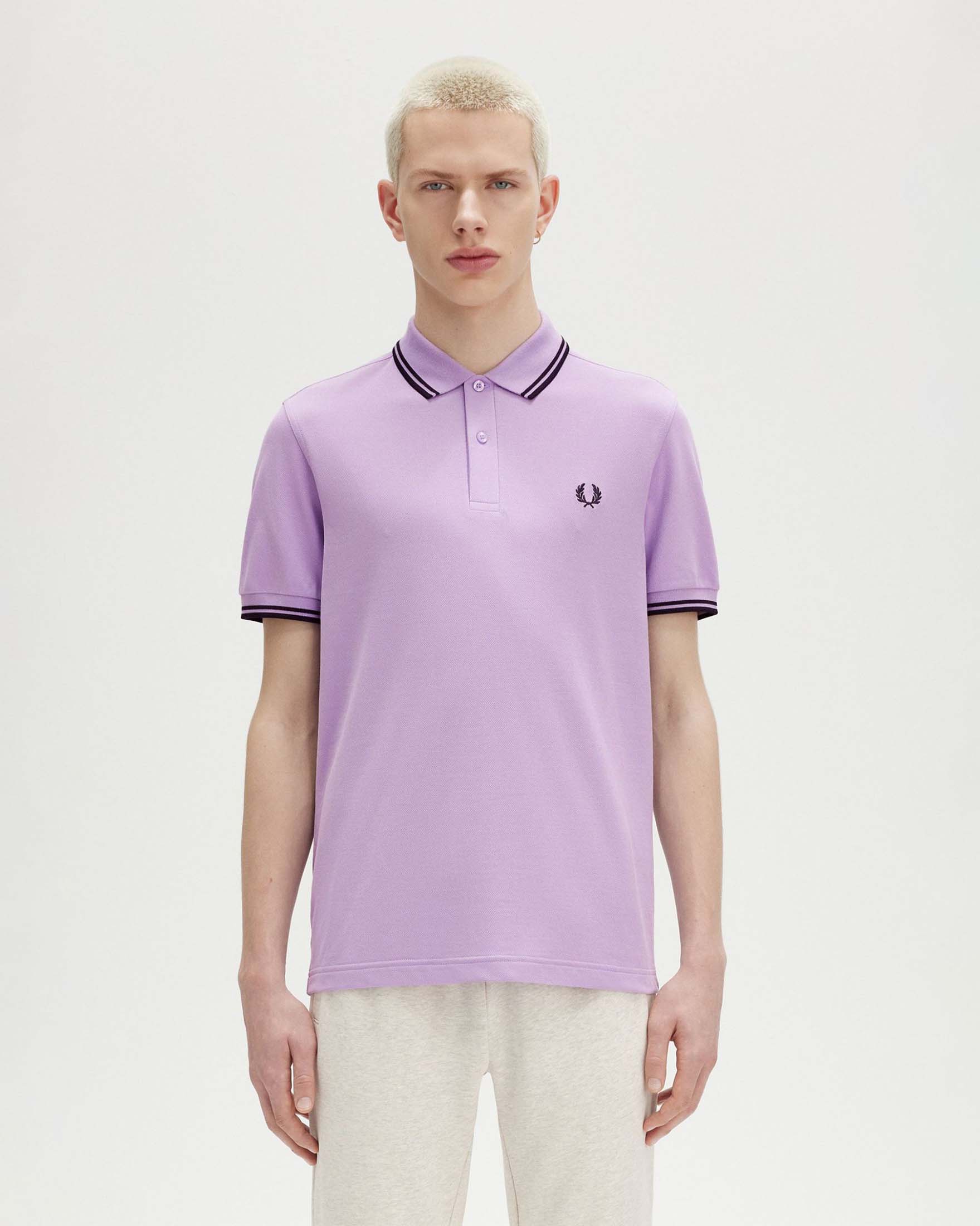 Polo lilla mezza manica con bordino blu