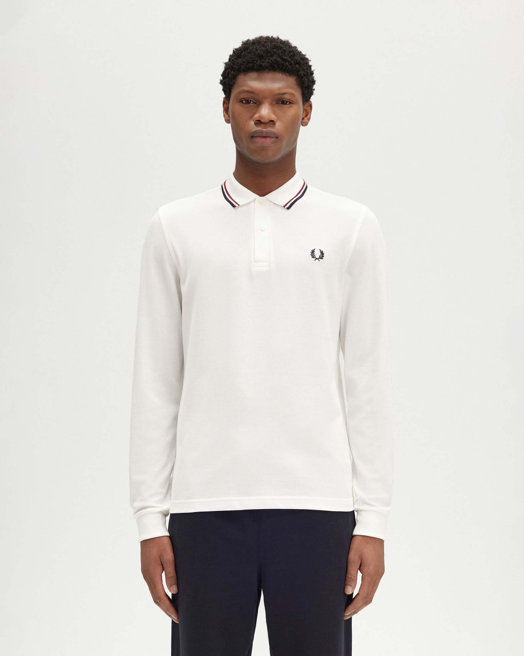 Polo manica lunga Fred Perry bianca con bordino blu e rosso