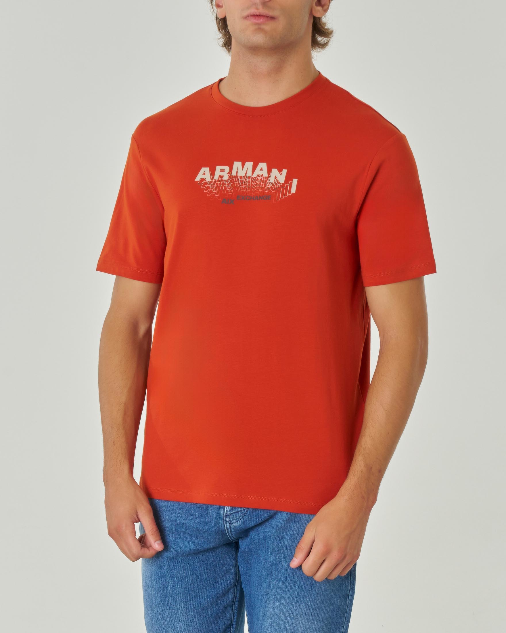 T-shirt arancione mezza manica in cotone con logo scritta 3D in contrasto sul petto