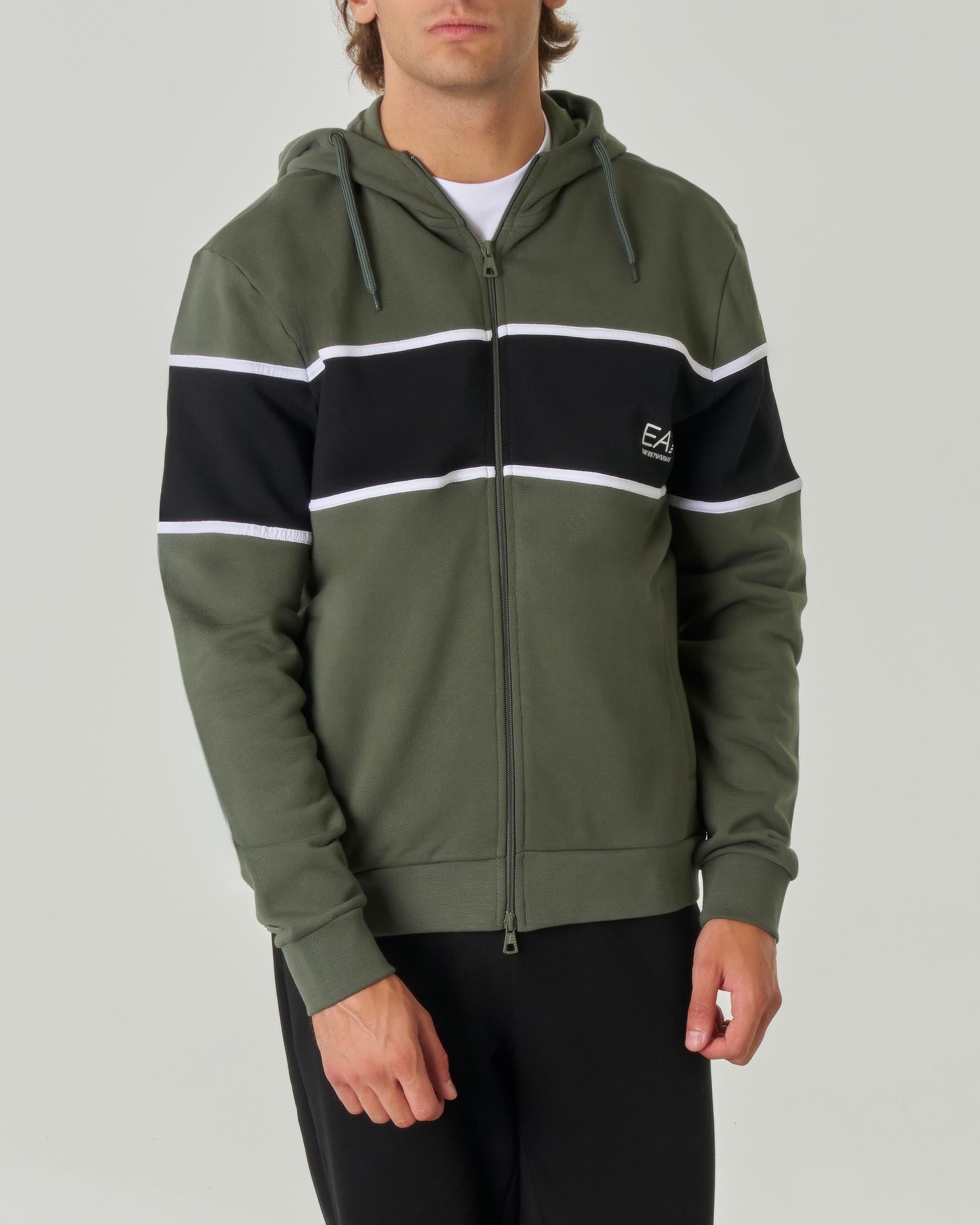 Felpa nera e verde store