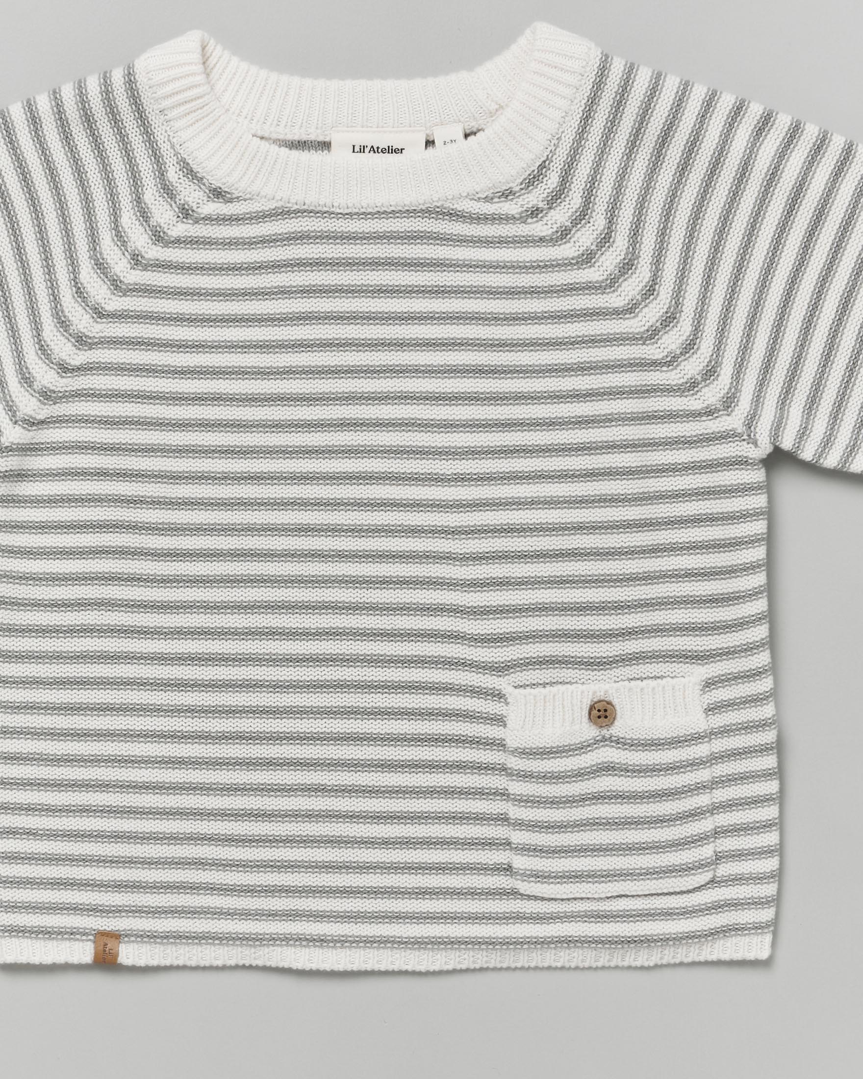 Maglia Lil'Atelier in cotone a fantasia rigata bianca e salvia con taschino image