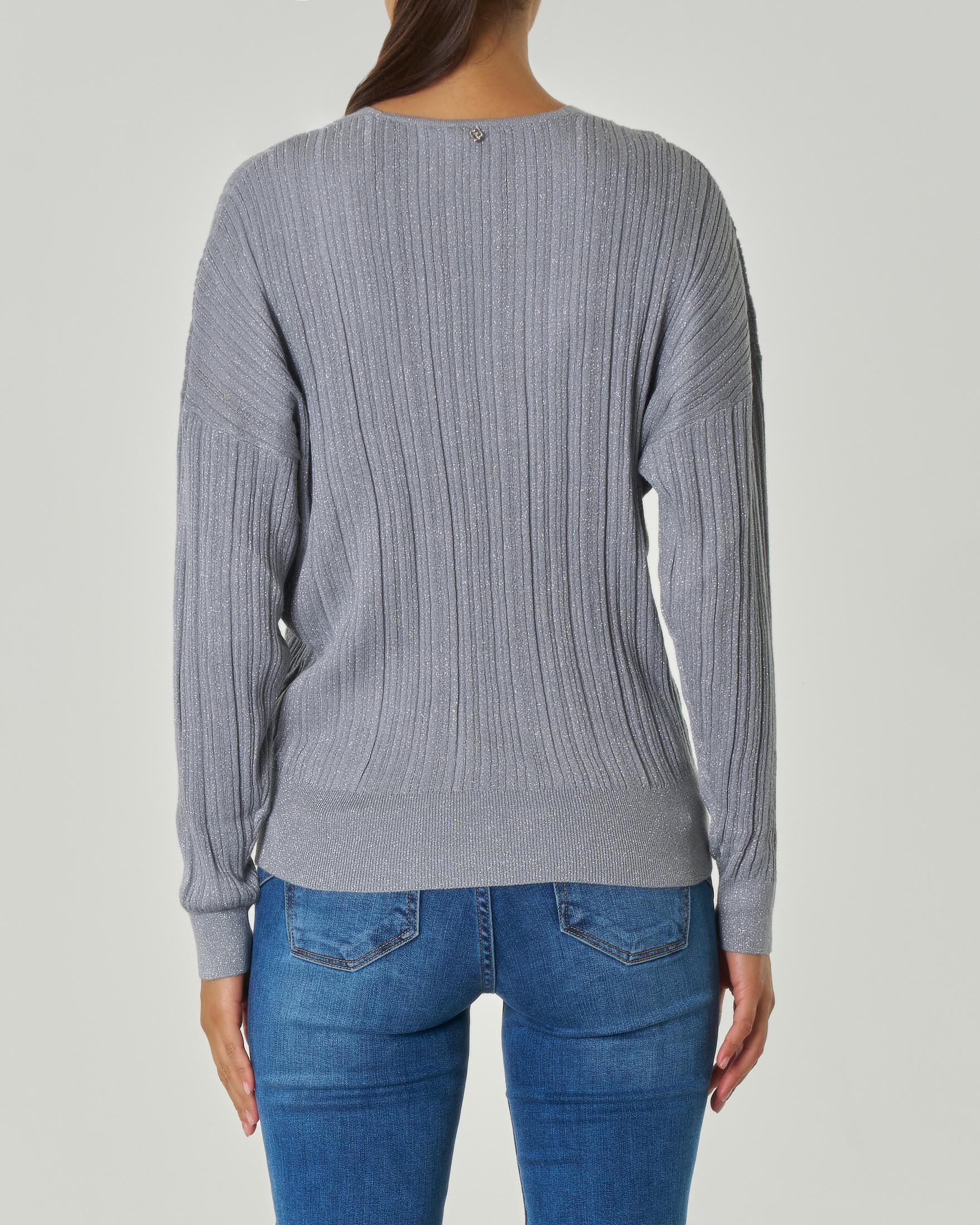 MAGLIETTA OVERSIZE CON SCOLLO A BARCA E MANICHE AMPIE DANICA, NERO --56