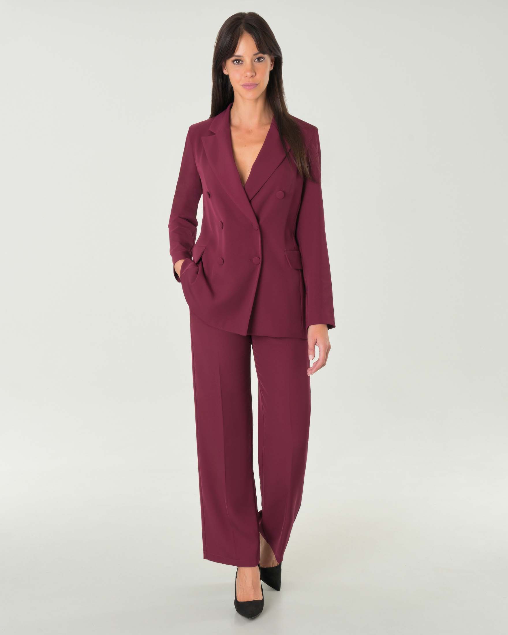 Pantaloni straight Hlo! bordeaux in tessuto stretch fluido con pinces in vita