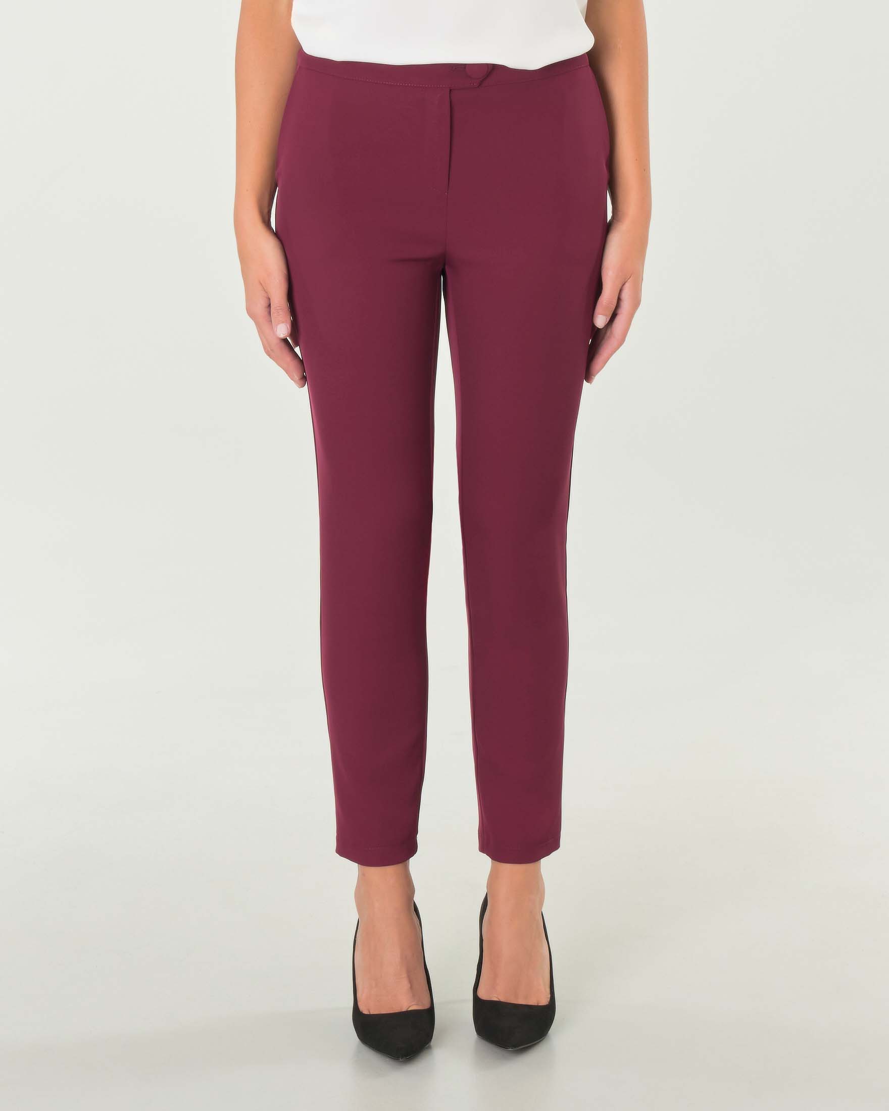 Pantaloni Hlo! bordeaux in crêpe dal taglio dritto con chiusura monopetto a un bottone image