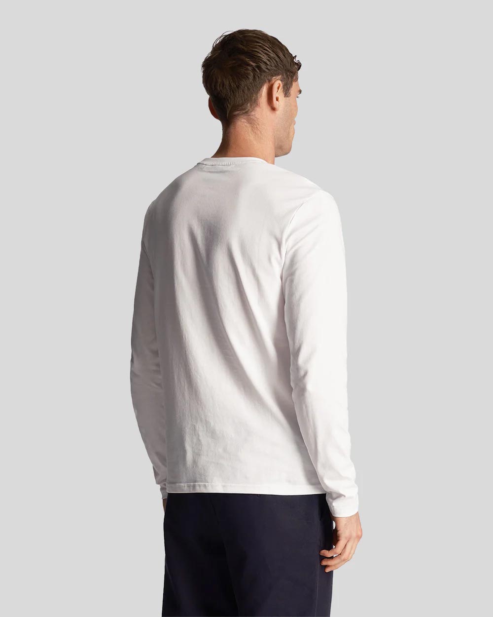 T-shirt manica lunga Lyle & Scott bianca in cotone con logo aquila gialla ricamata sul petto image