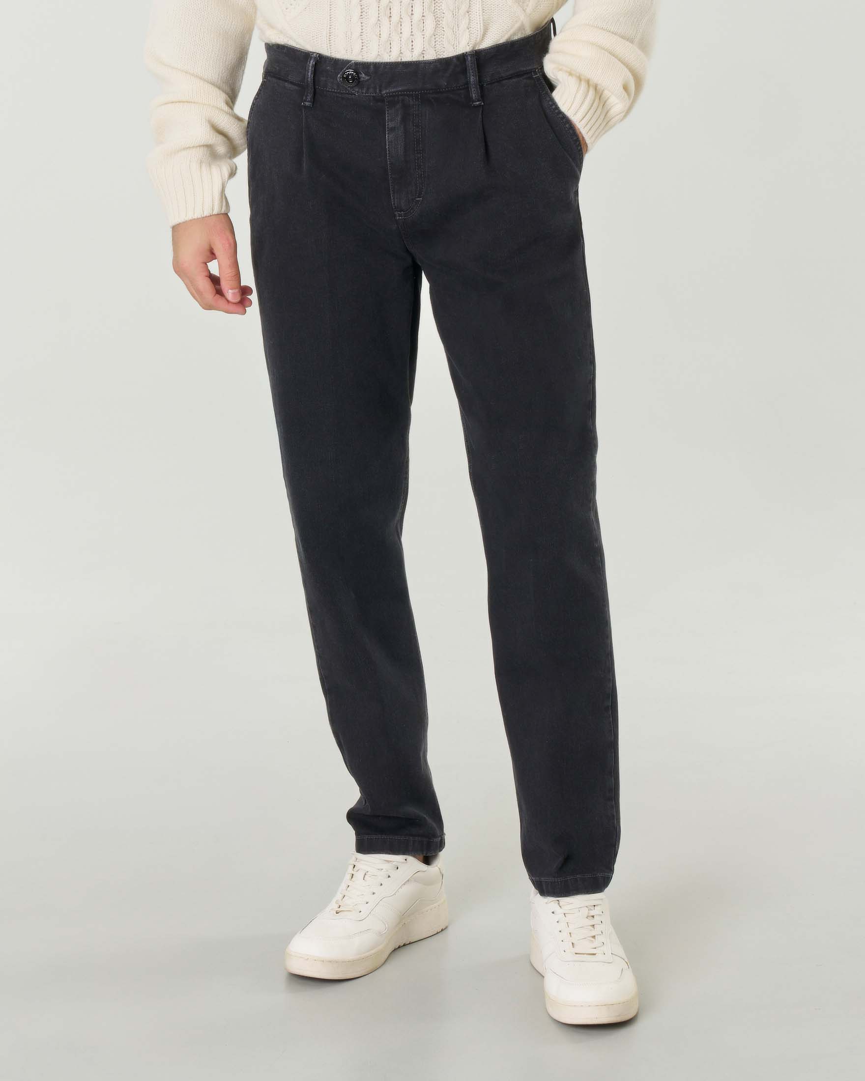 Pantaloni chino My Stuff carrot-fit in bull di cotone stretch lavaggio nero stone washed