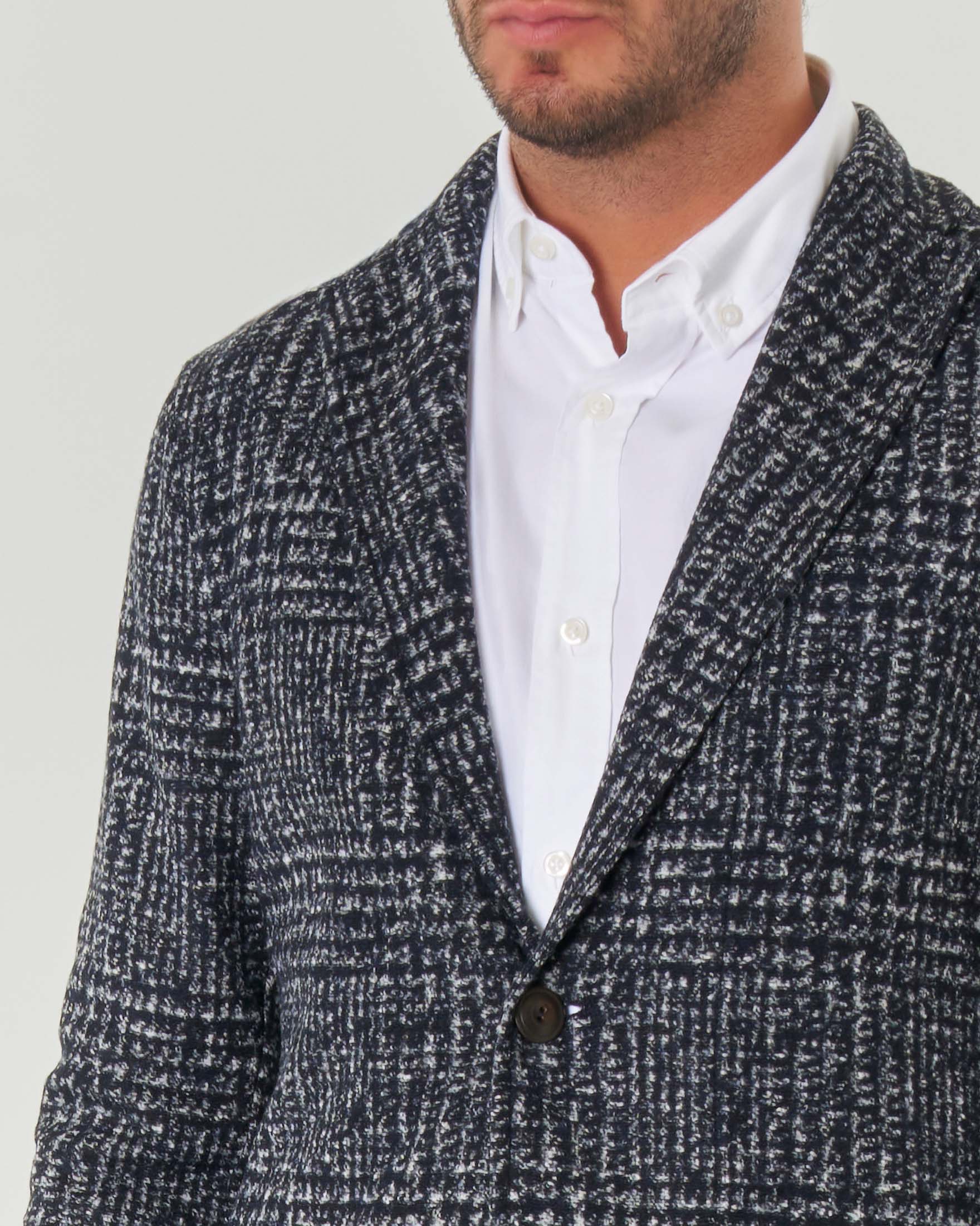 Giacca blu in maglia di cotone e lana a motivo Principe di Galles bianco image