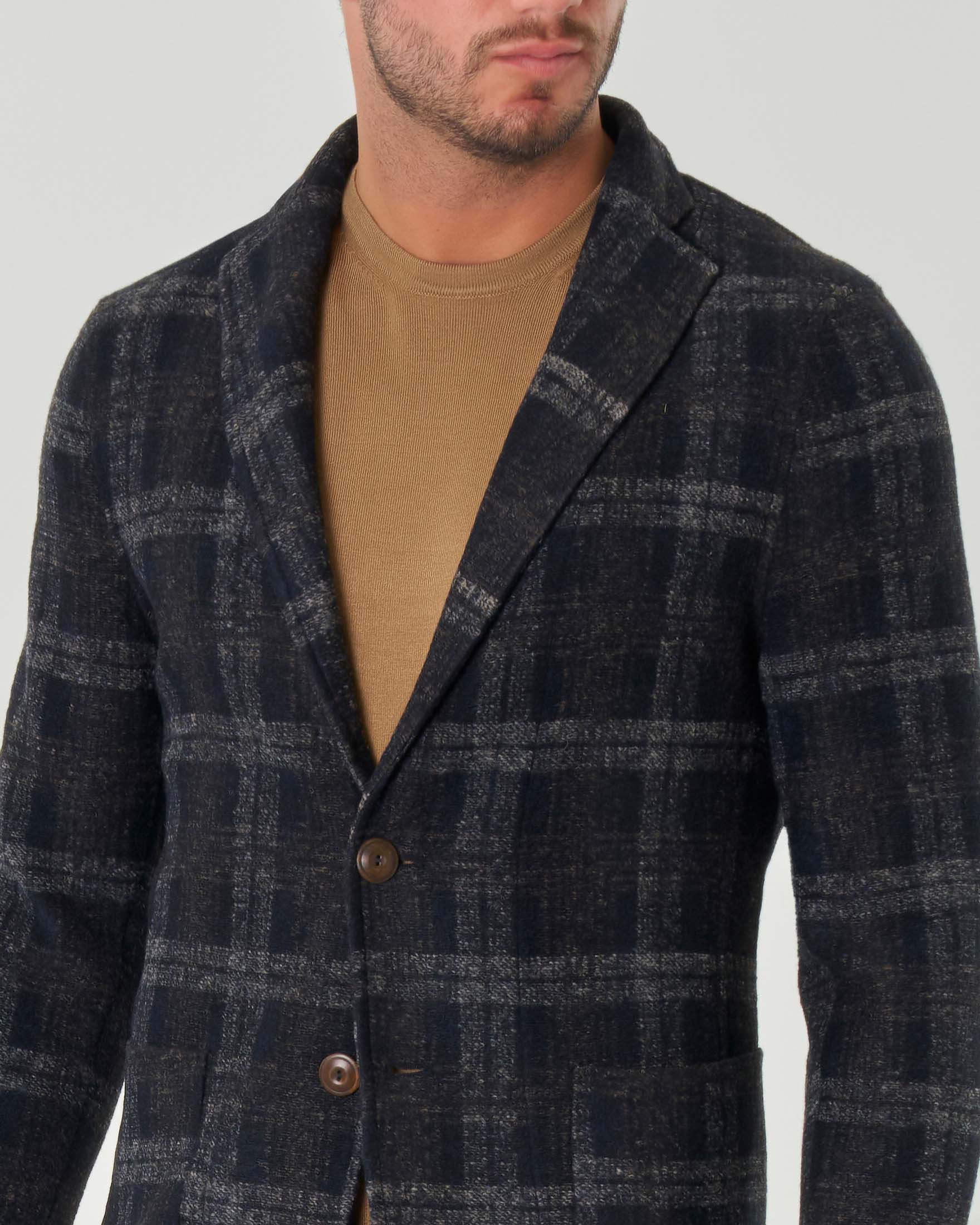 Giacca blu in maglia di misto lana a fantasia check grigia image