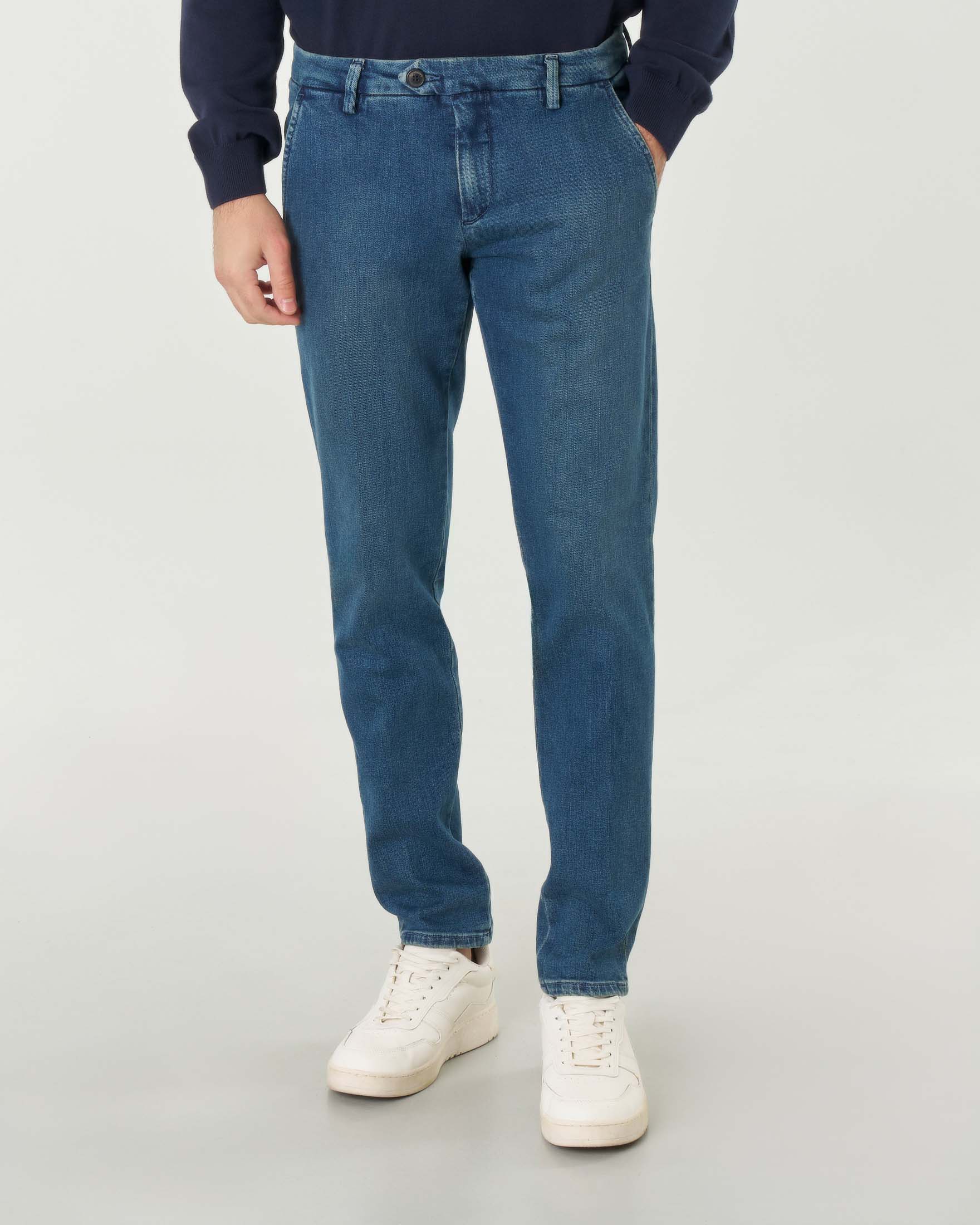 Pantaloni chino New Rolf  in denim di cotone stretch lavaggio medio con sabbiature