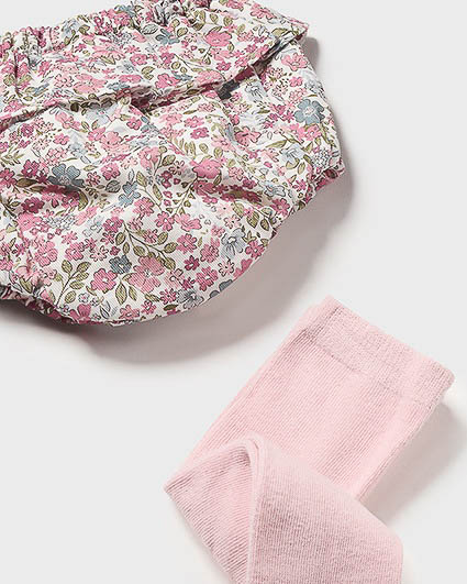 Completo a tre pezzi rosa in misto cotone con maglia mutandina e collant
