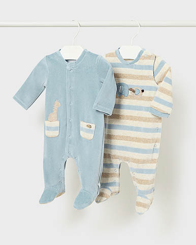 Tutina Mayoral azzurra in velluto a maniche lunghe con bottoni sul davanti