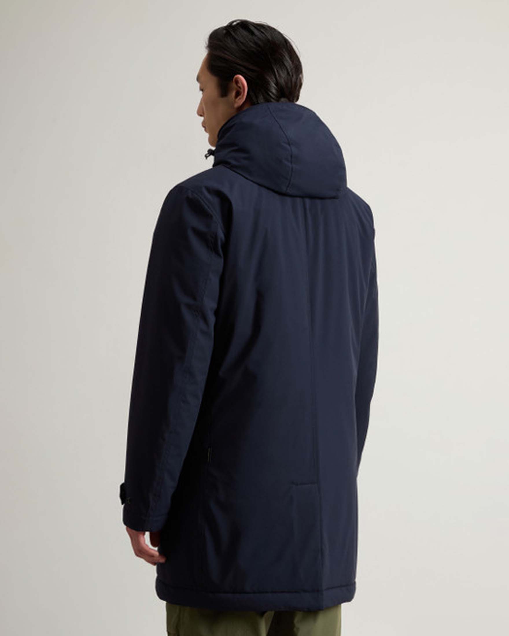 Impermeabile blu in tessuto stretch con davantino e cappuccio staccabili image