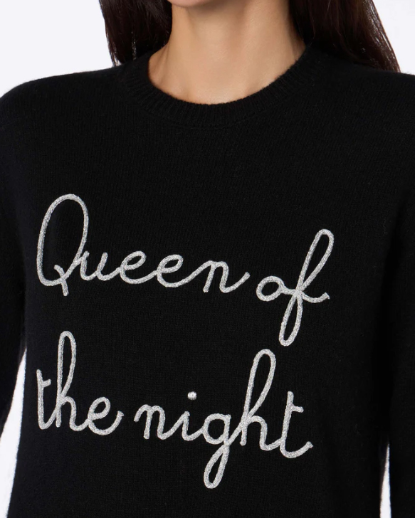 Maglia nera in lana e cashmere con scritta argento ricamata in rilievo Queen of the night image